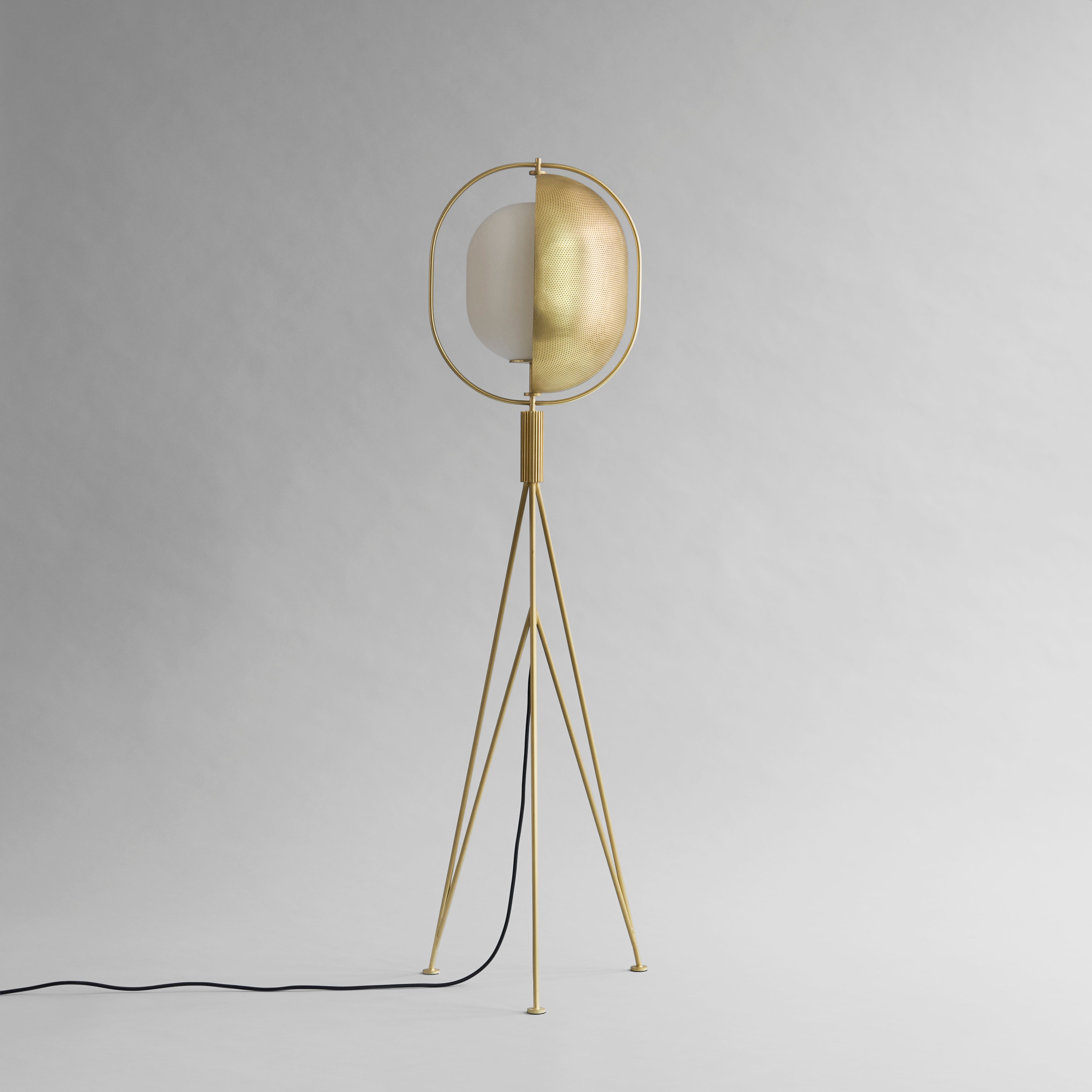 101 CPH Pearl Floor Lamp - Brass