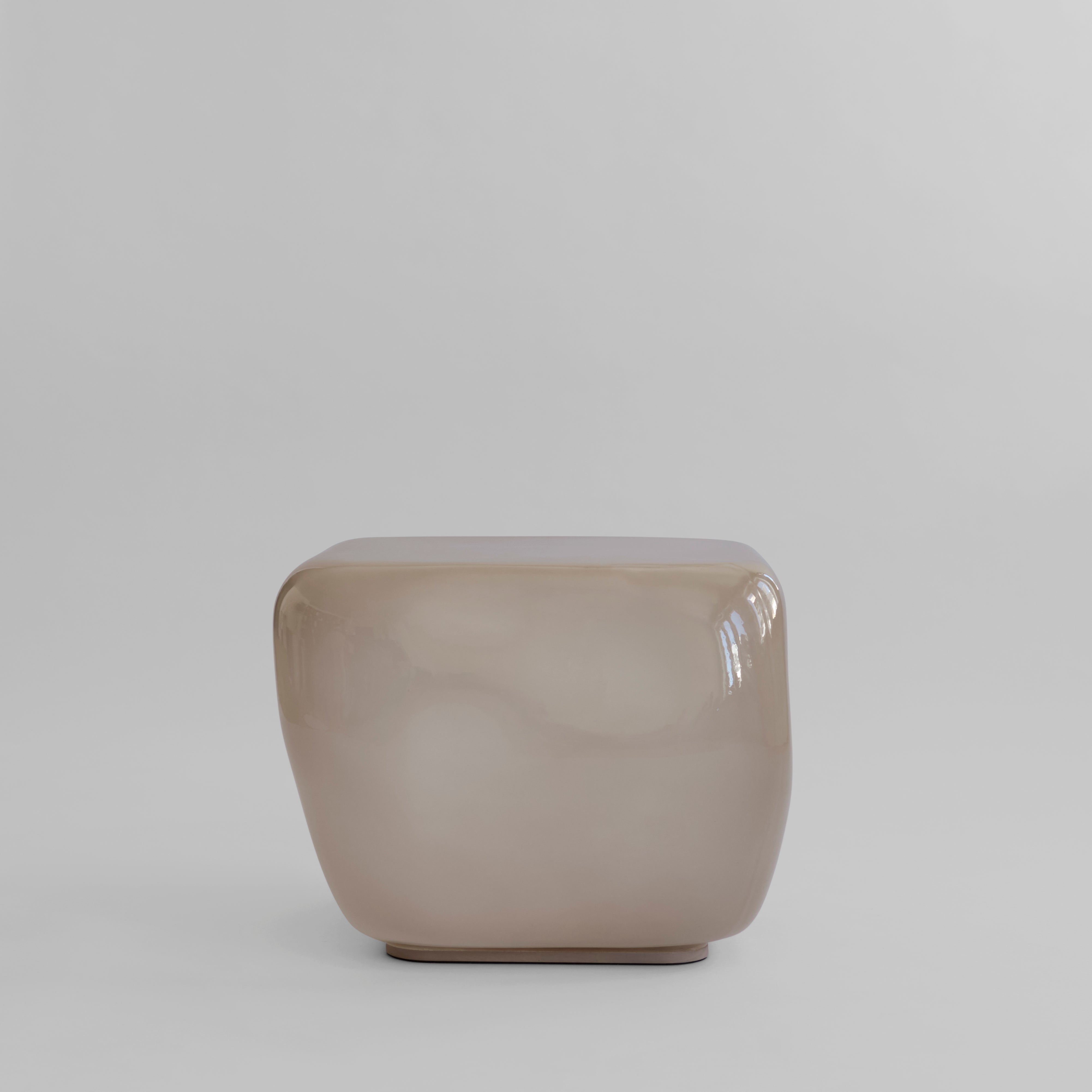 101 CPH Ishi Coffee Tables, Medio - Smoked Desert