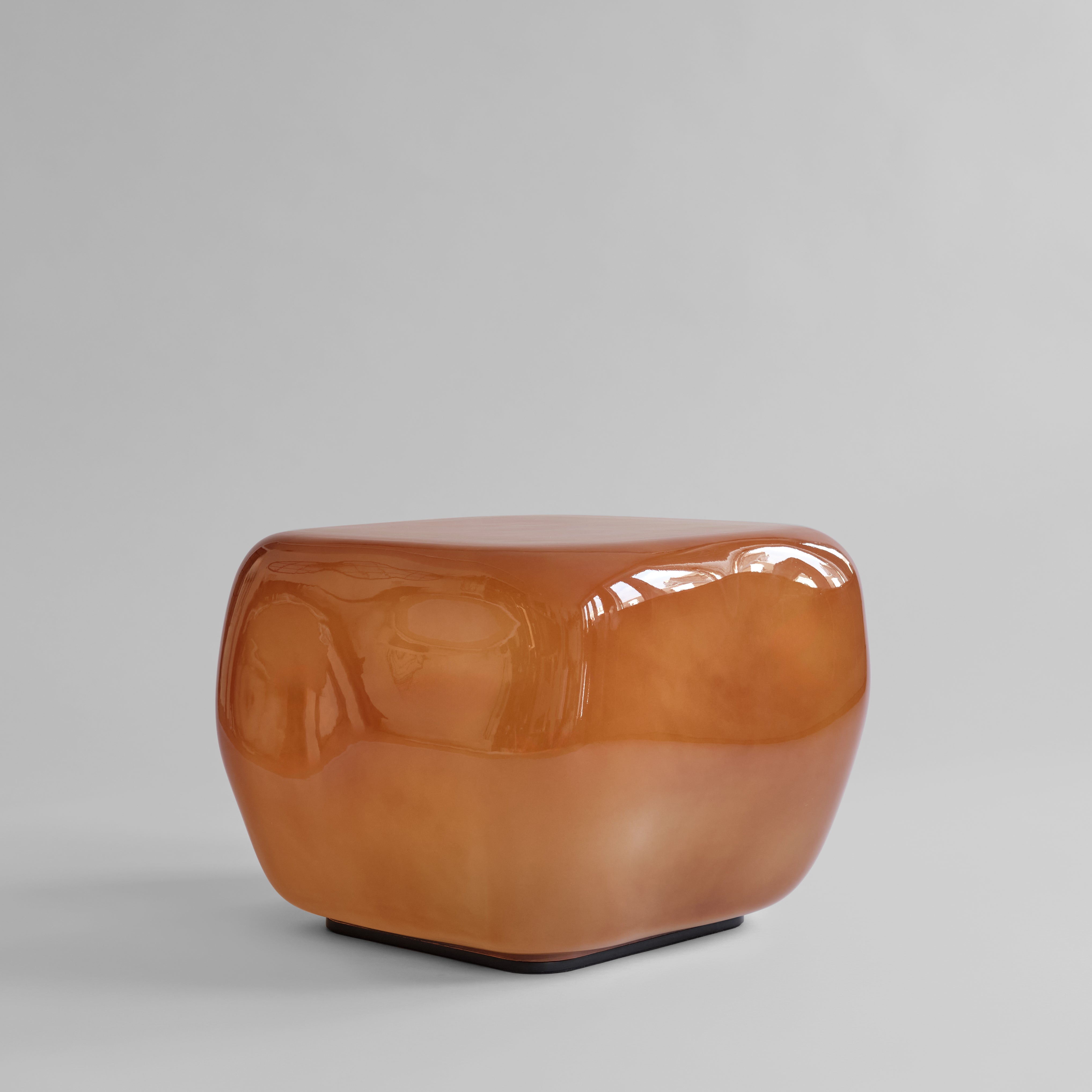 101 CPH Ishi Coffee Tables, Medio - Caramel