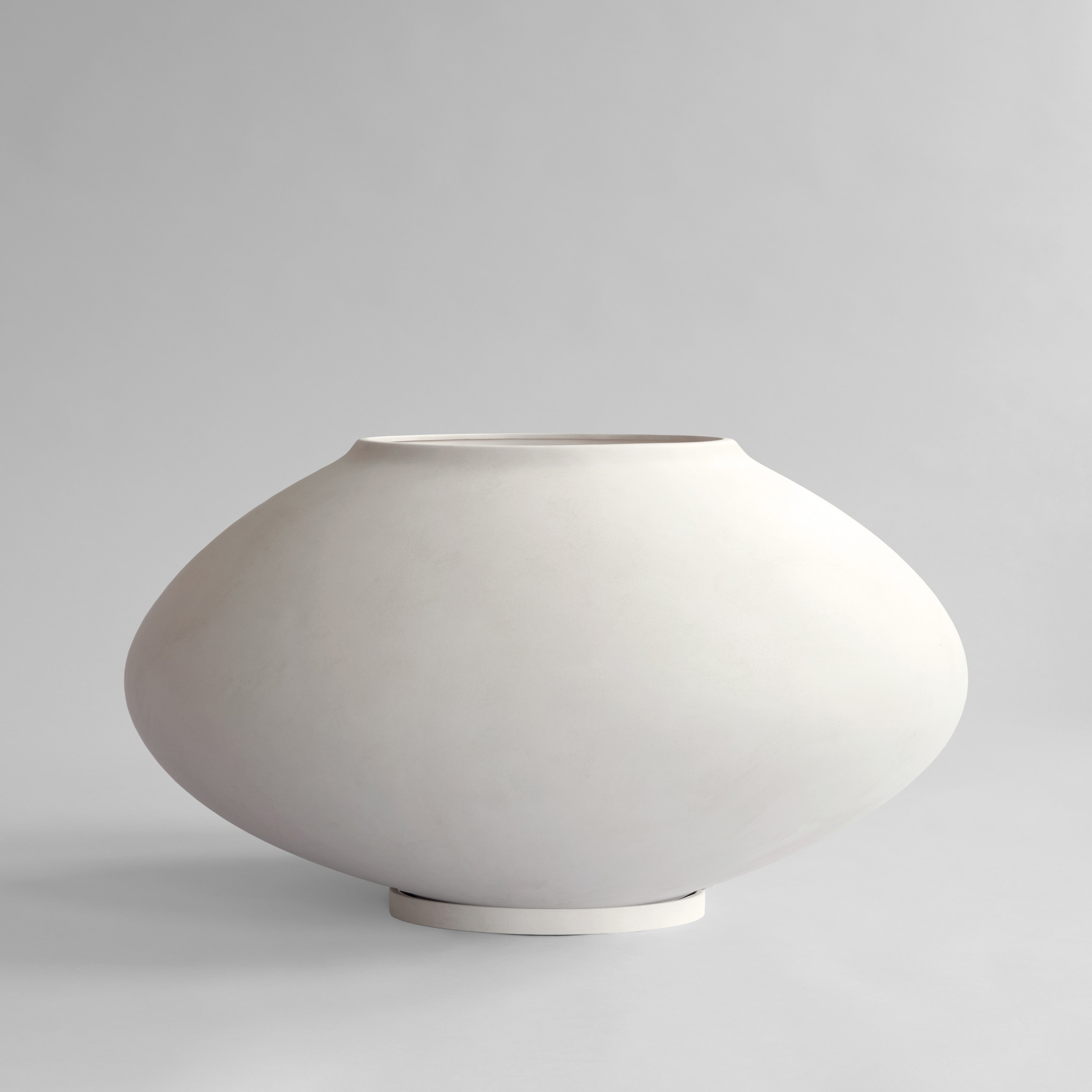 101 CPH Sunao Plant Pot Ellipse, Giant - Birch