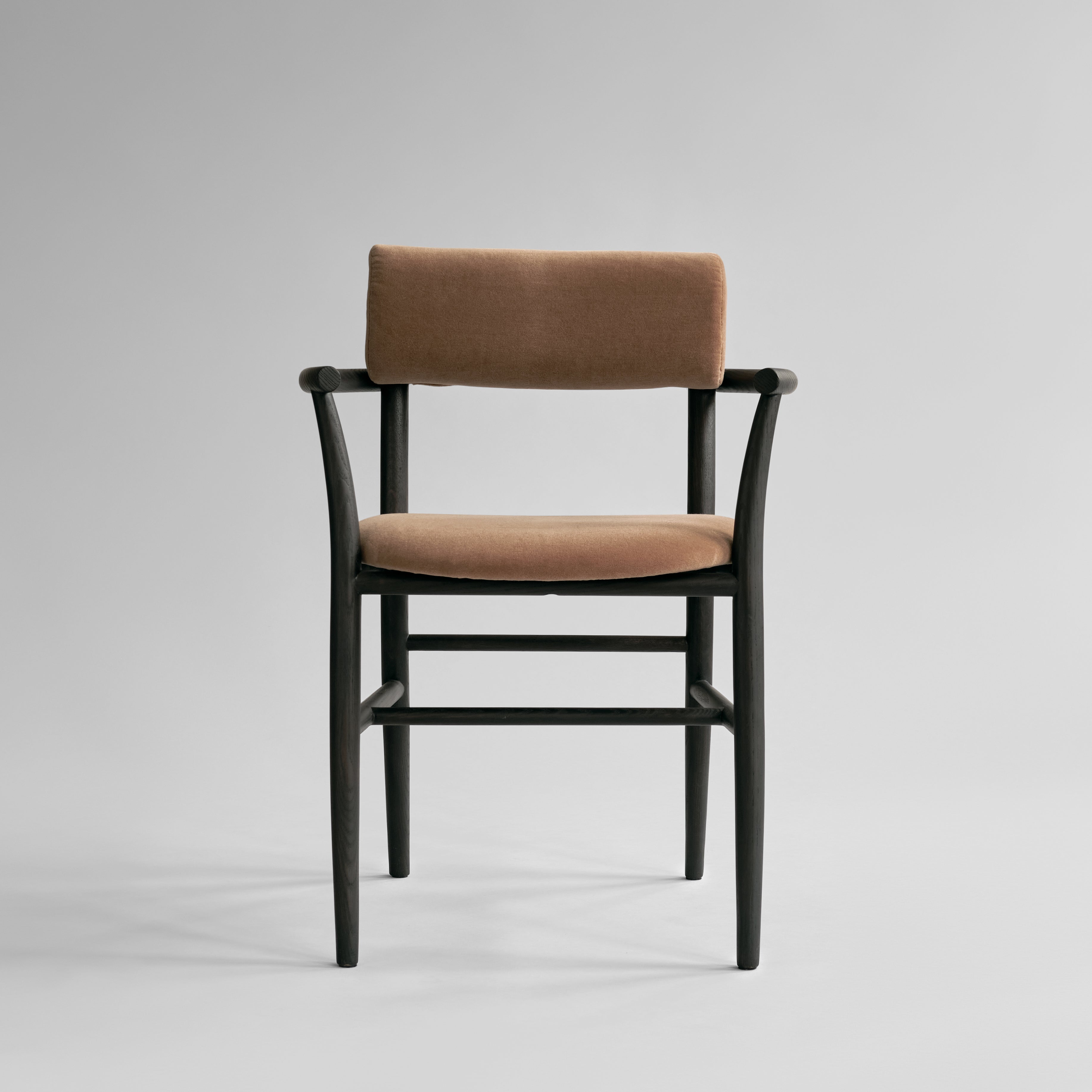 101 CPH Nama Dining Chair, Armrest - Coffee Black Oak - Desert