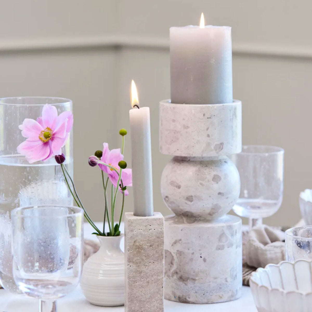 Lene Bjerre Ellia marmor lysestage - sand - 23 cm