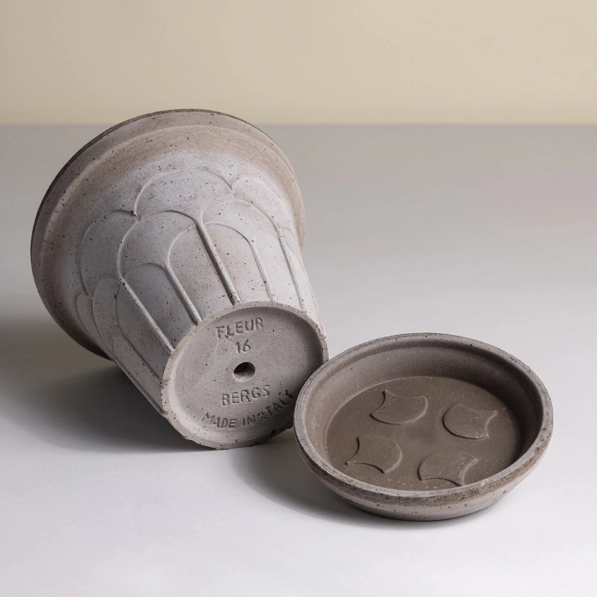 Bergs Potter Fleur krukke - 18x20 - grå terracotta