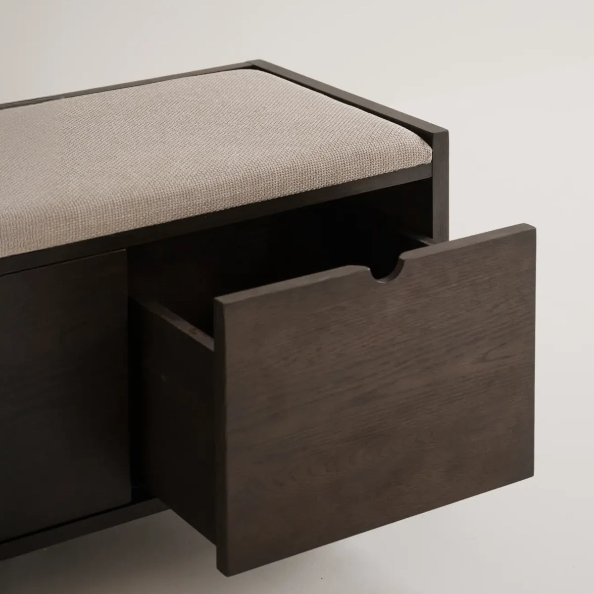 Rowico Hillmond bænk - brun eg/beige