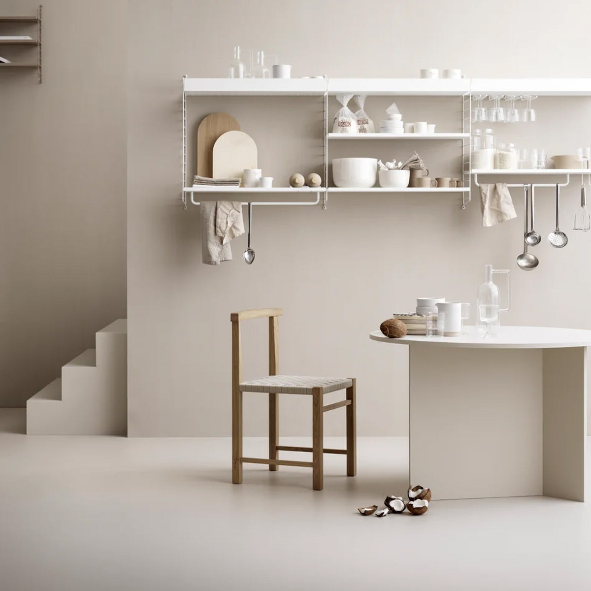 String Kitchen A