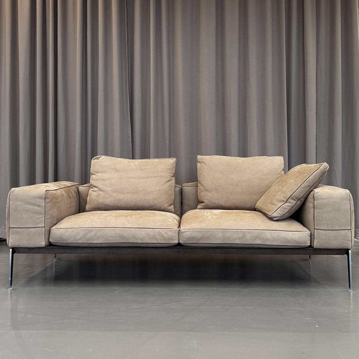 Flexform Lifesteel Sofa - 200cm - Nougat Ruskind - DEMO.