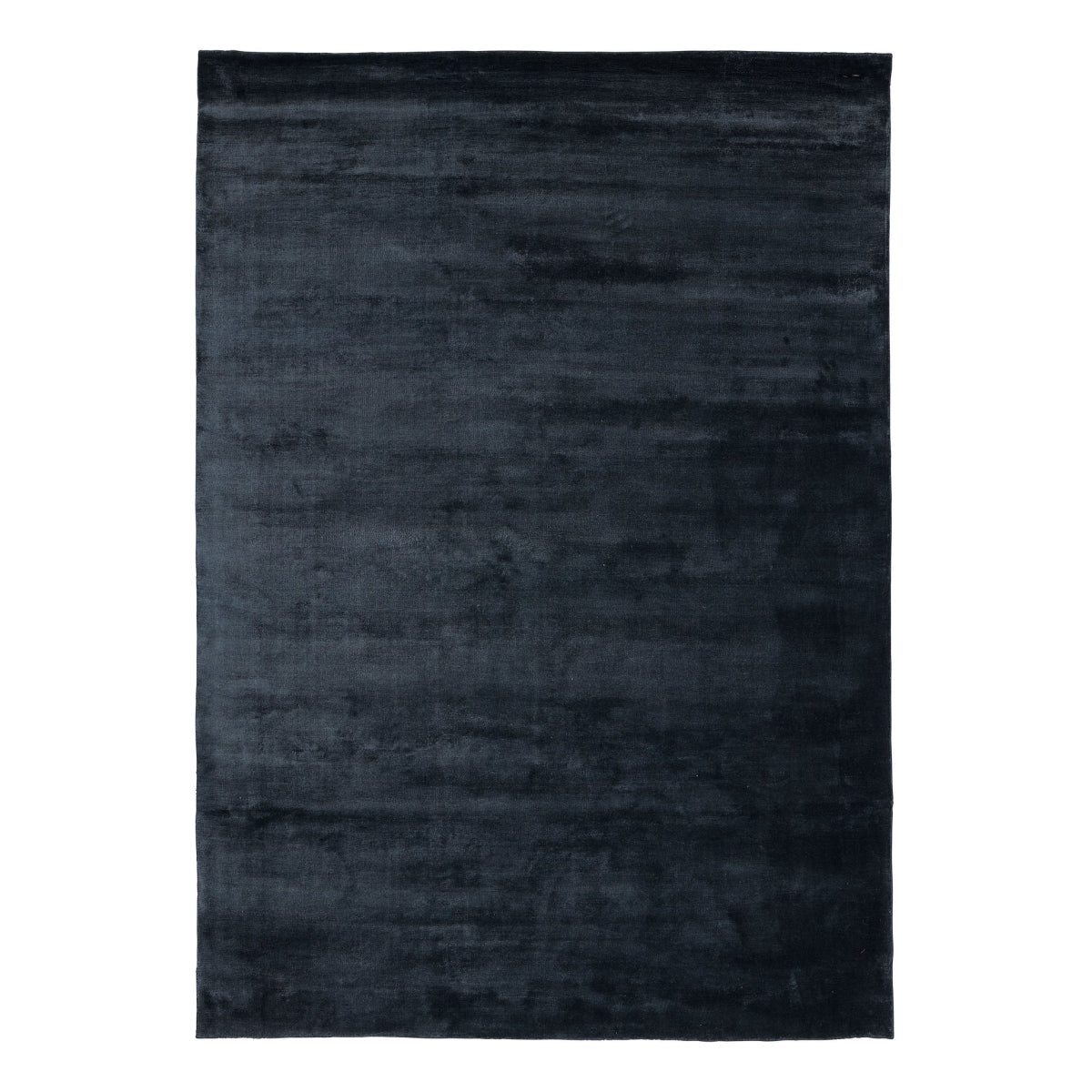 Linie Design Lucens - 250x350