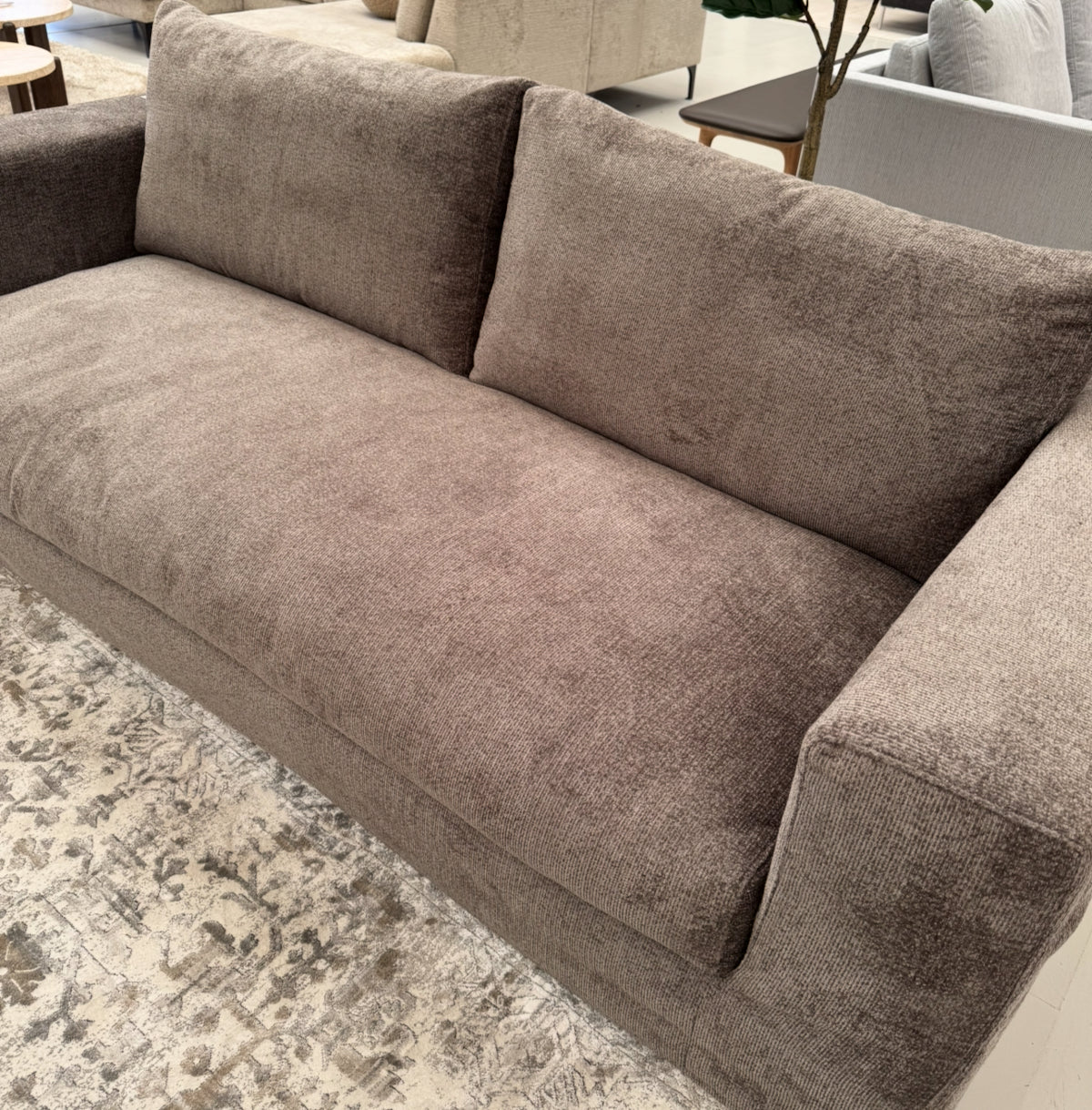 Masina Genesis sofa - 252 - genesis stone - DEMO.
