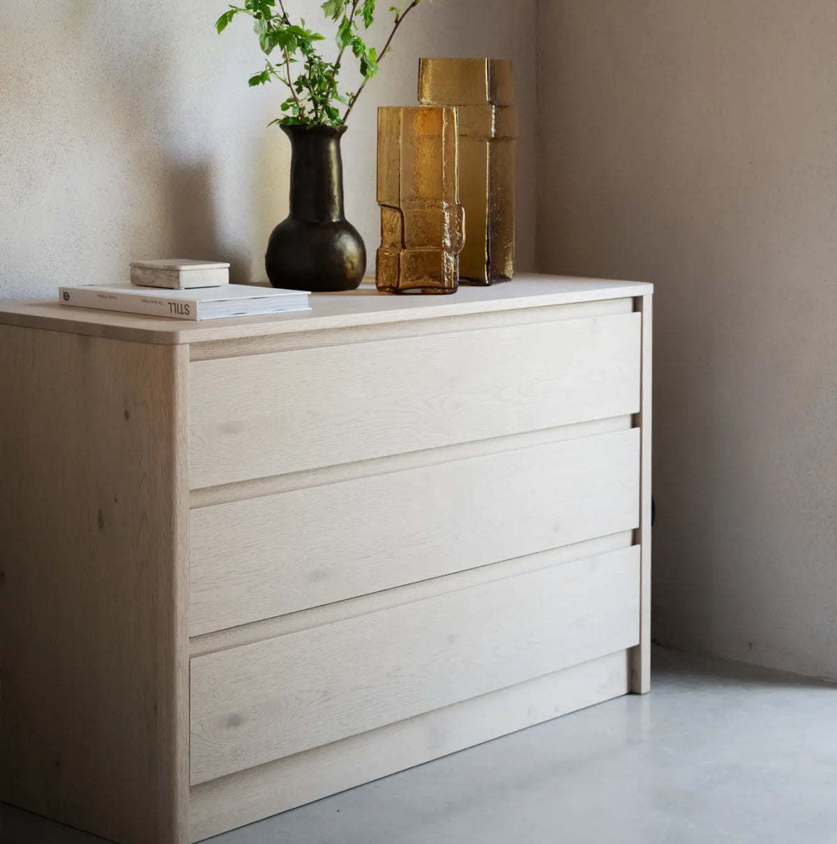 Rowico Melstone kommode - lys eg - 110x45x70