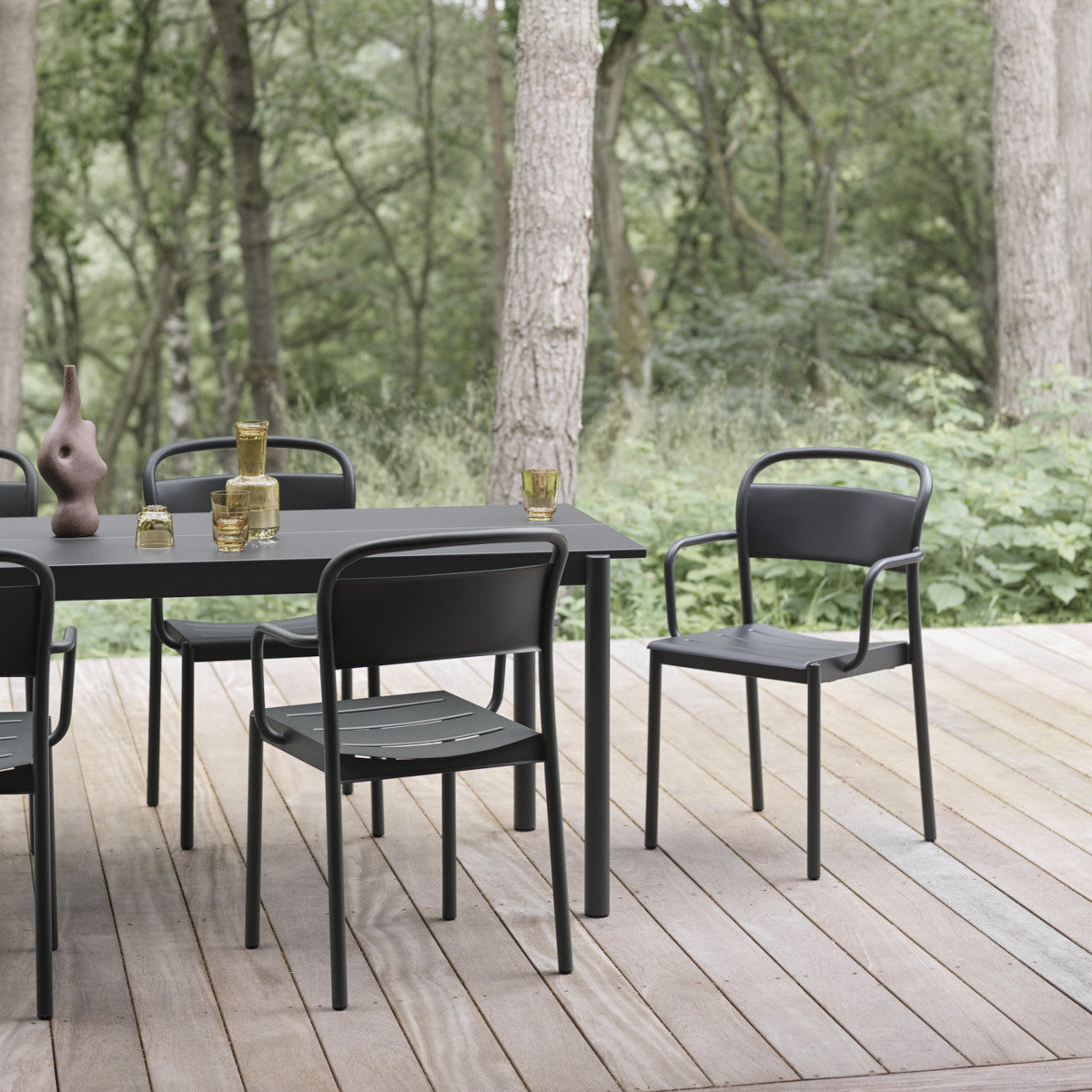 Muuto Linear Steel Armchair