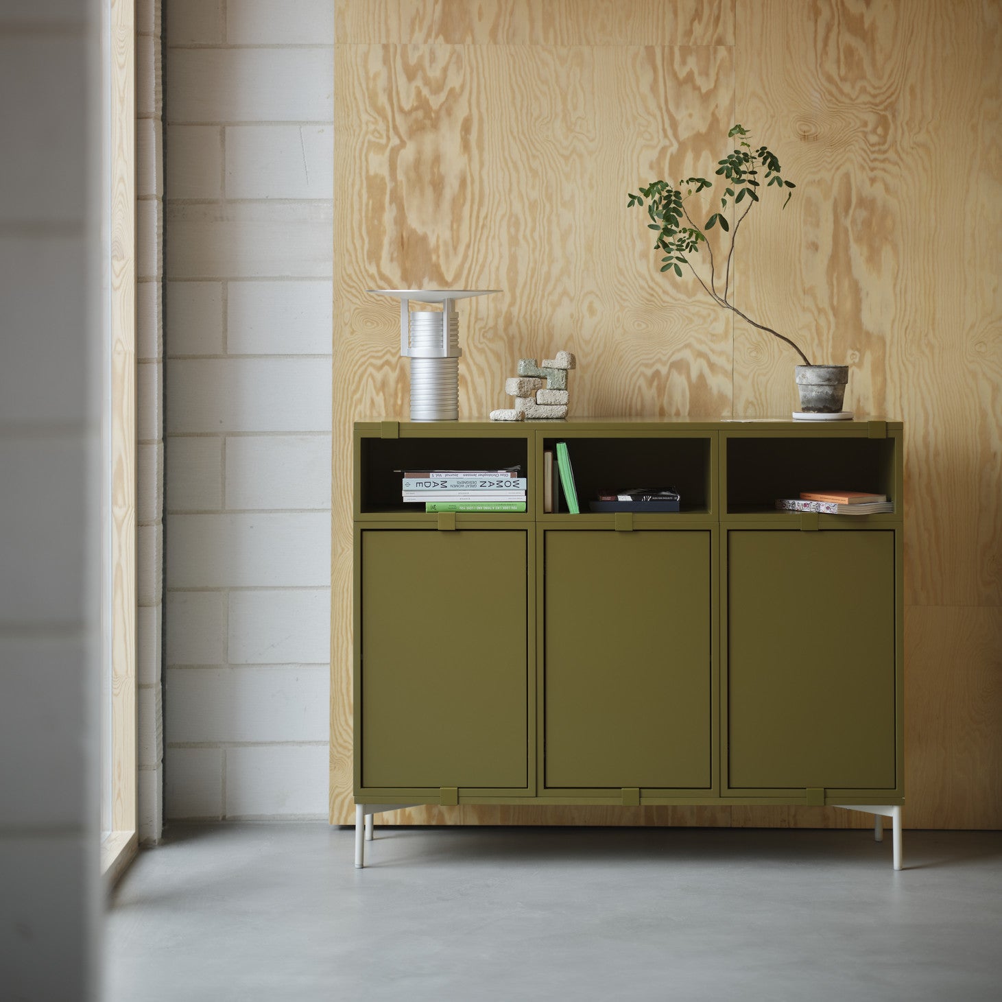 Muuto Stacked - Large med Låge