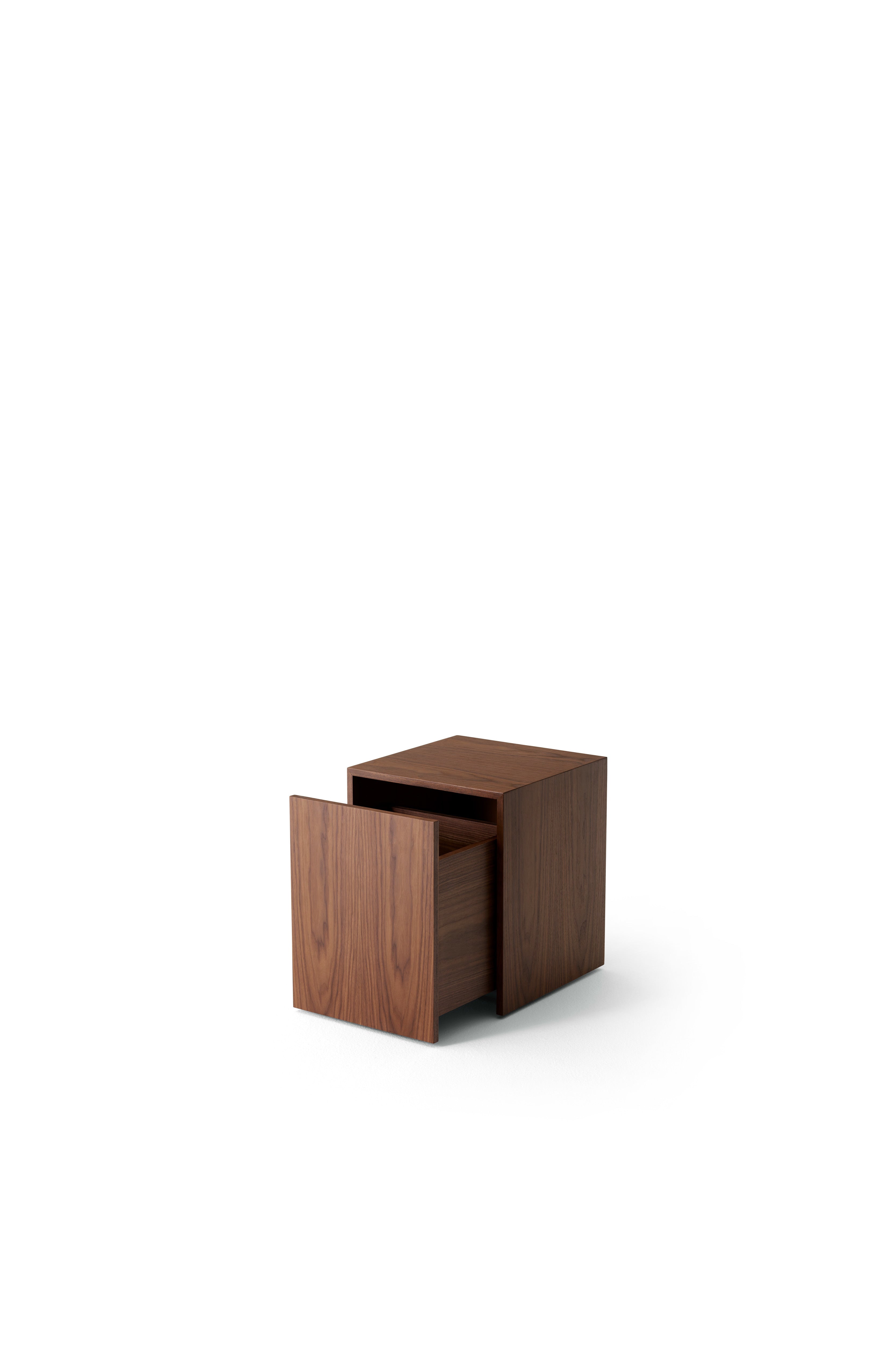 New Works Mass Side Table w. Drawer, Oak