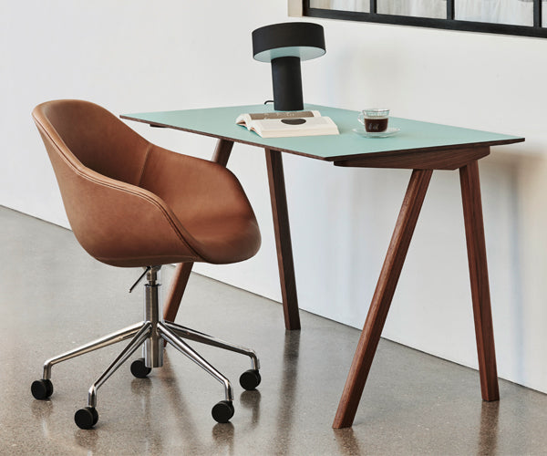 HAY AAC 155 Kontorstol - Poleret Alu Stel - Sense Læder