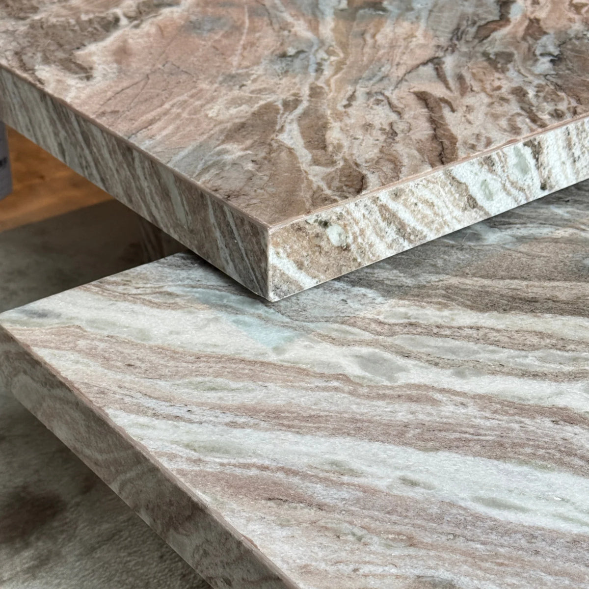 Richmond Interiors Rashford sofabord - sæt á 2 - Toronto marmor - DEMO.