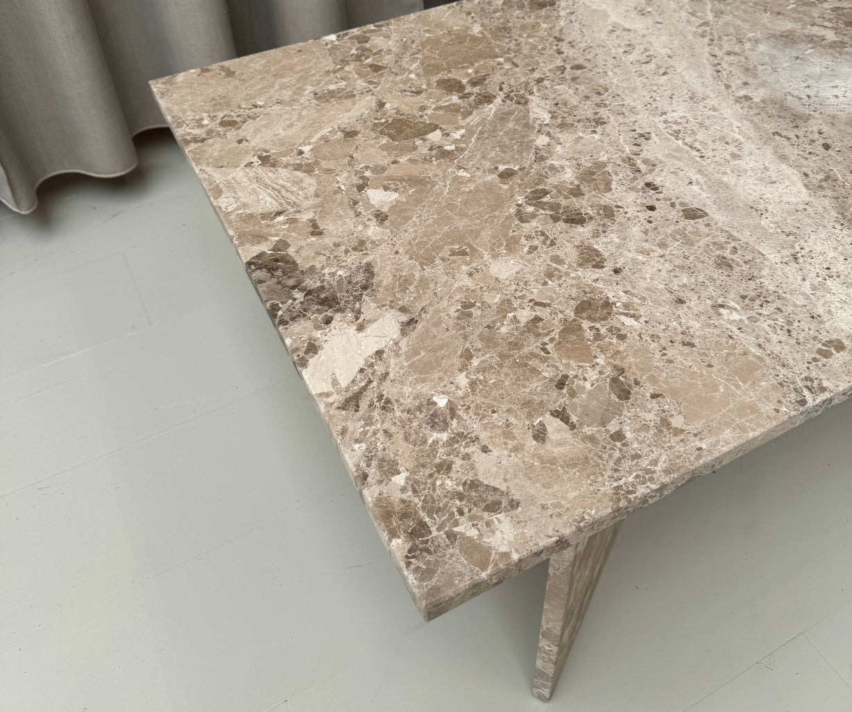 Vega marmor sofabord -140x70 - latte brown