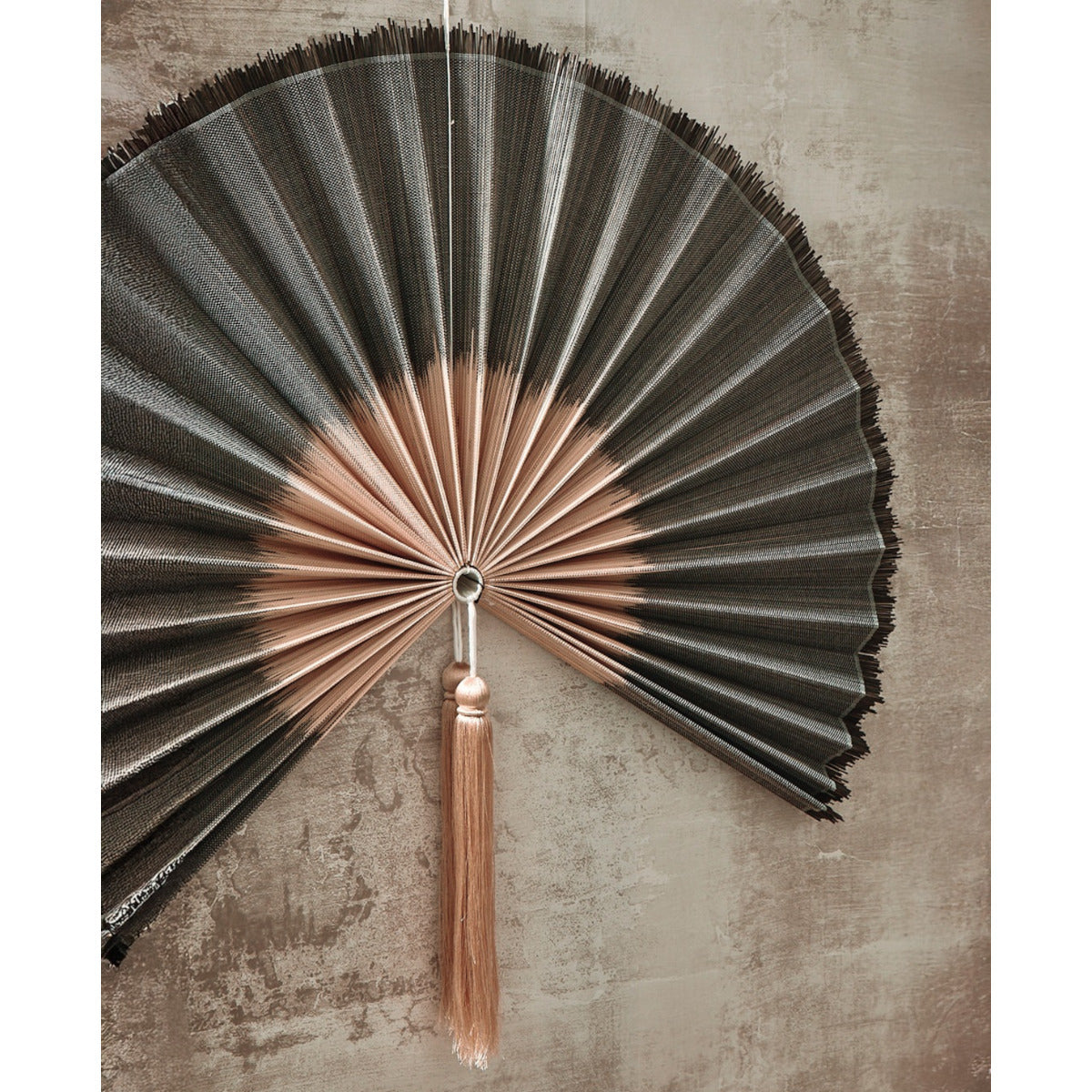 Nanka Vifte vægdekoration - 43x89 - semi black/beige