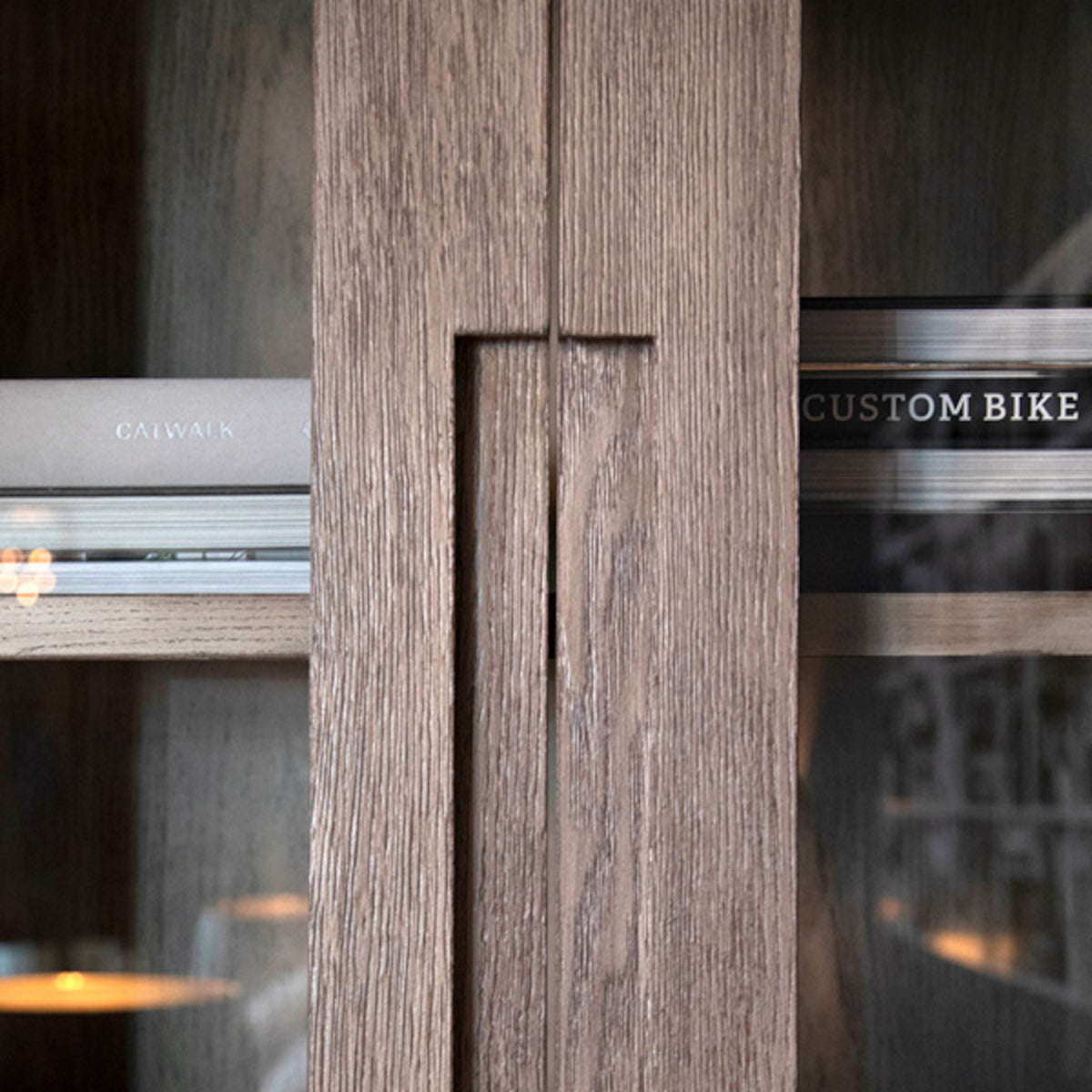 Artwood Hunter vitrineskab - 200x100x40 - antique grey