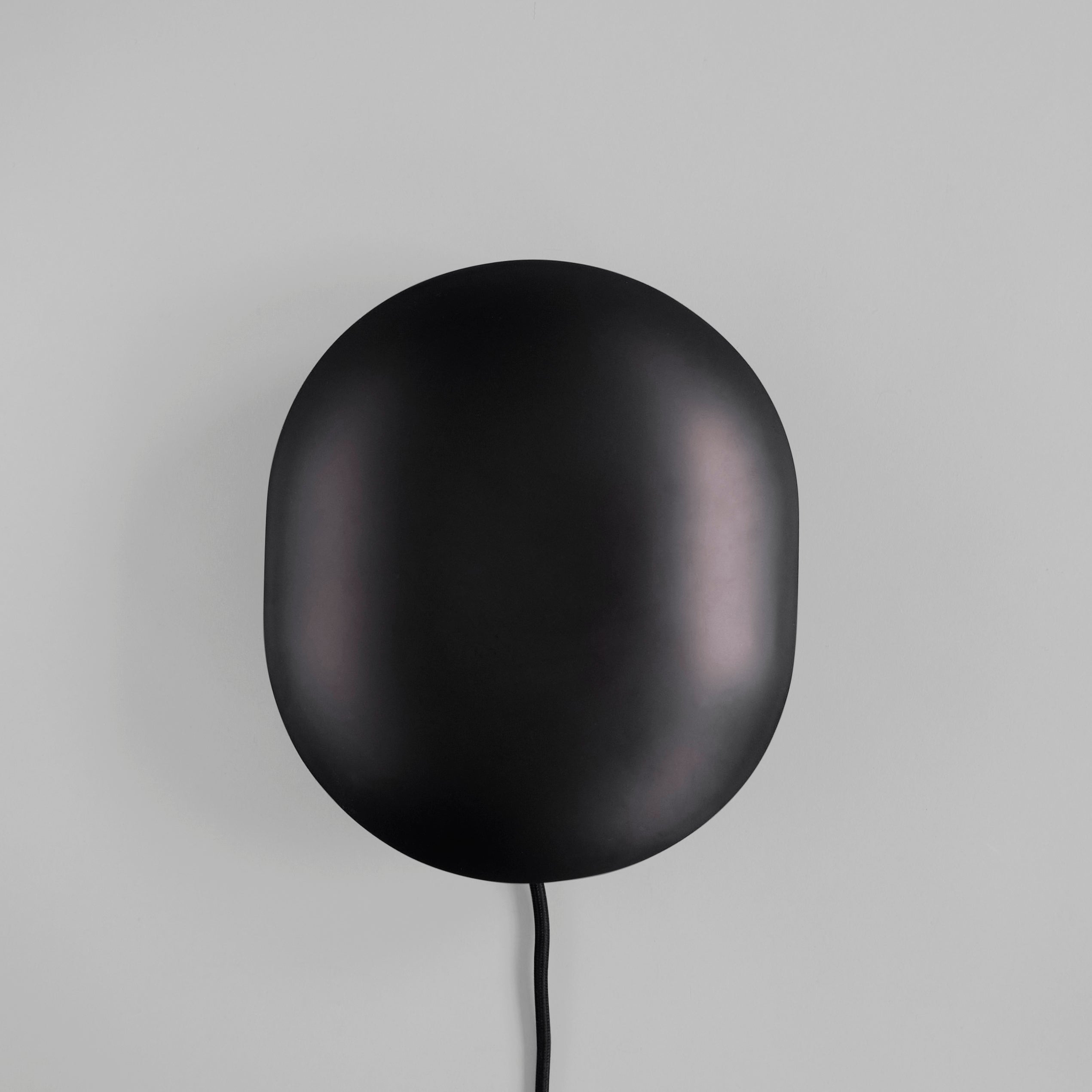 101 CPH Clam Wall Lamp - Burned Black