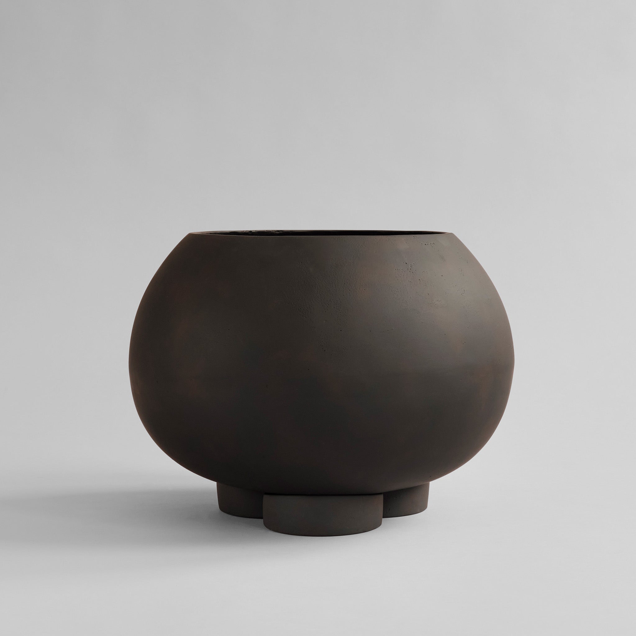 101 CPH Urchin Plant Pot, Big - Coffee