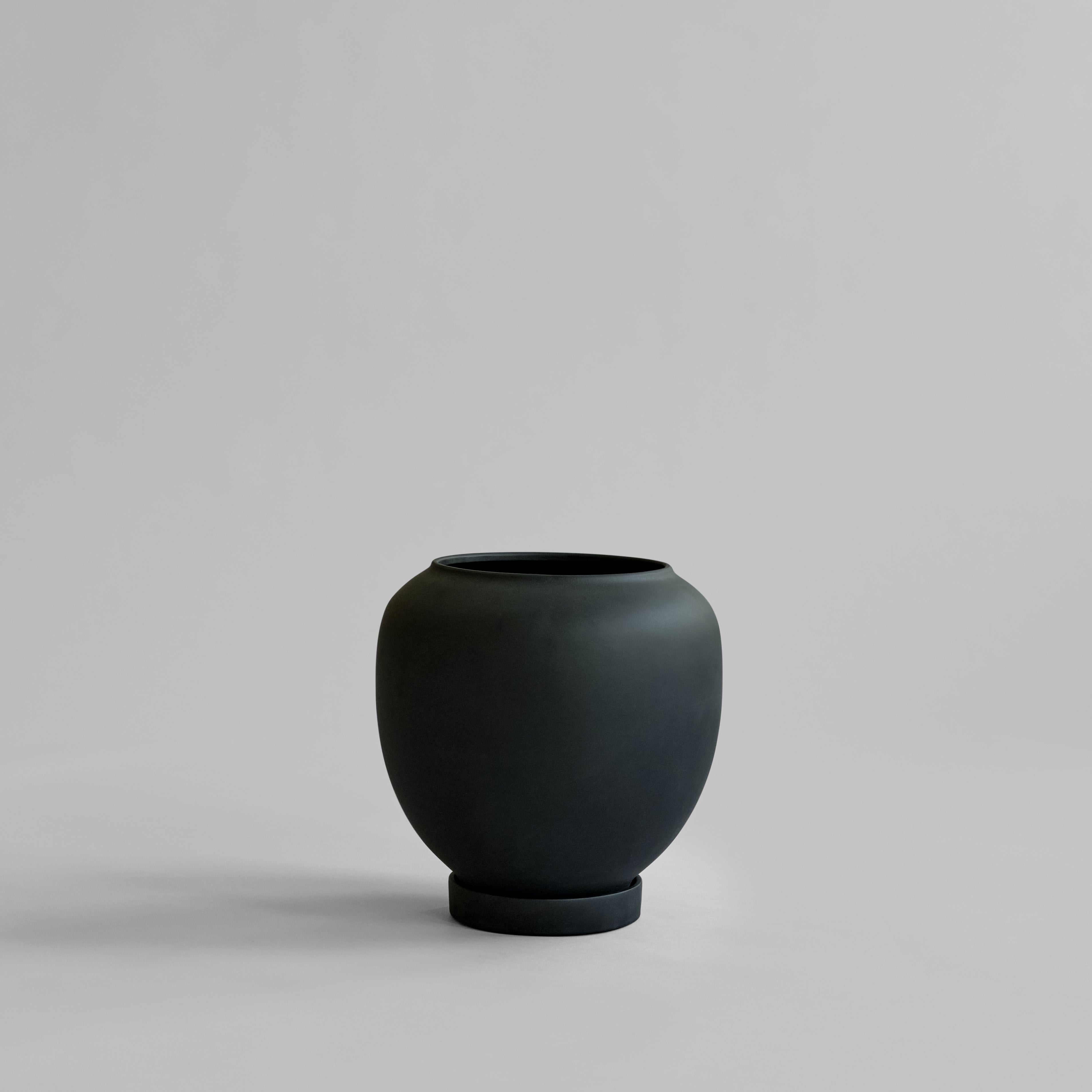 101 CPH Sunao Plant Pot, Medio - Black