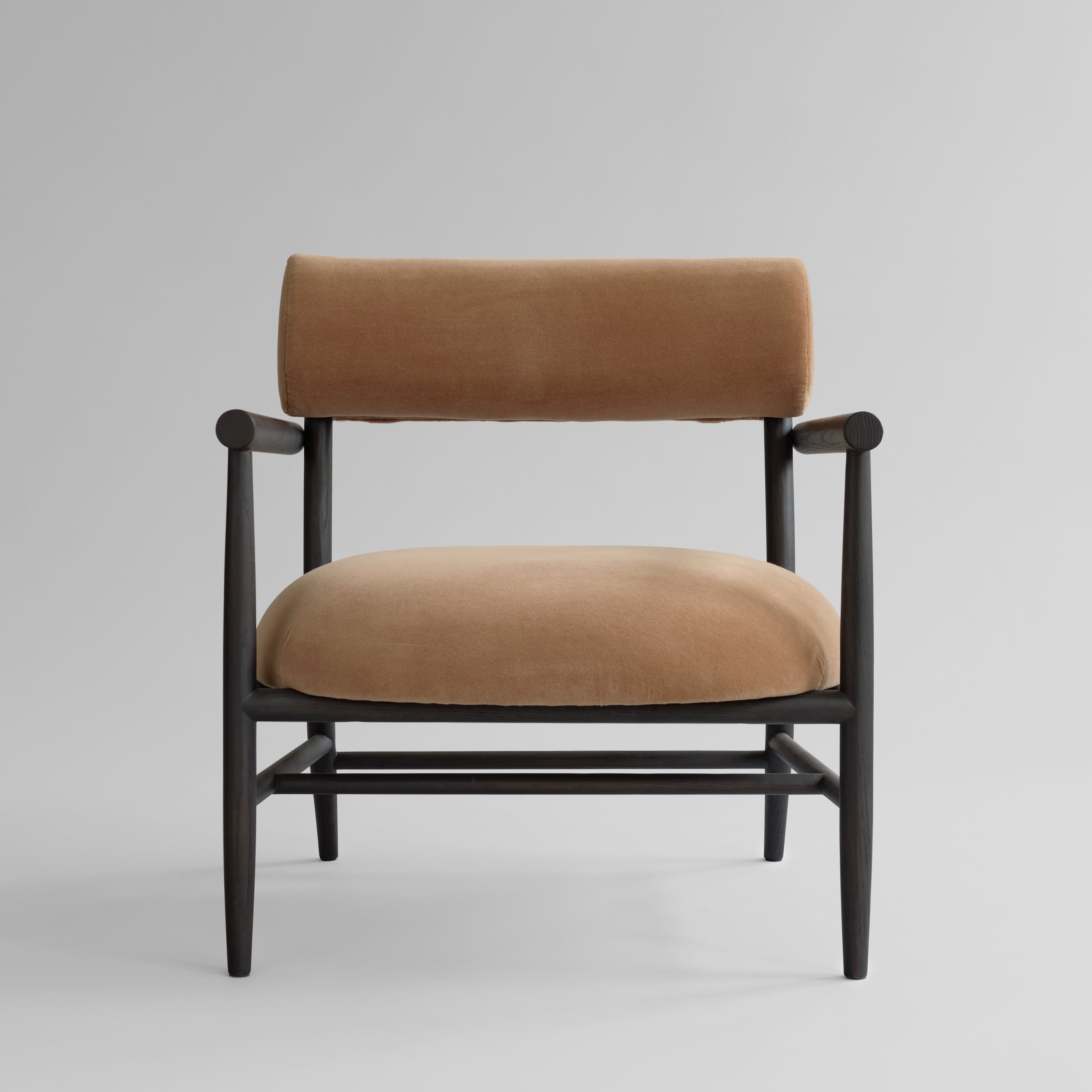101 CPH Nama Lounge Chair - Coffee Black Oak- Desert