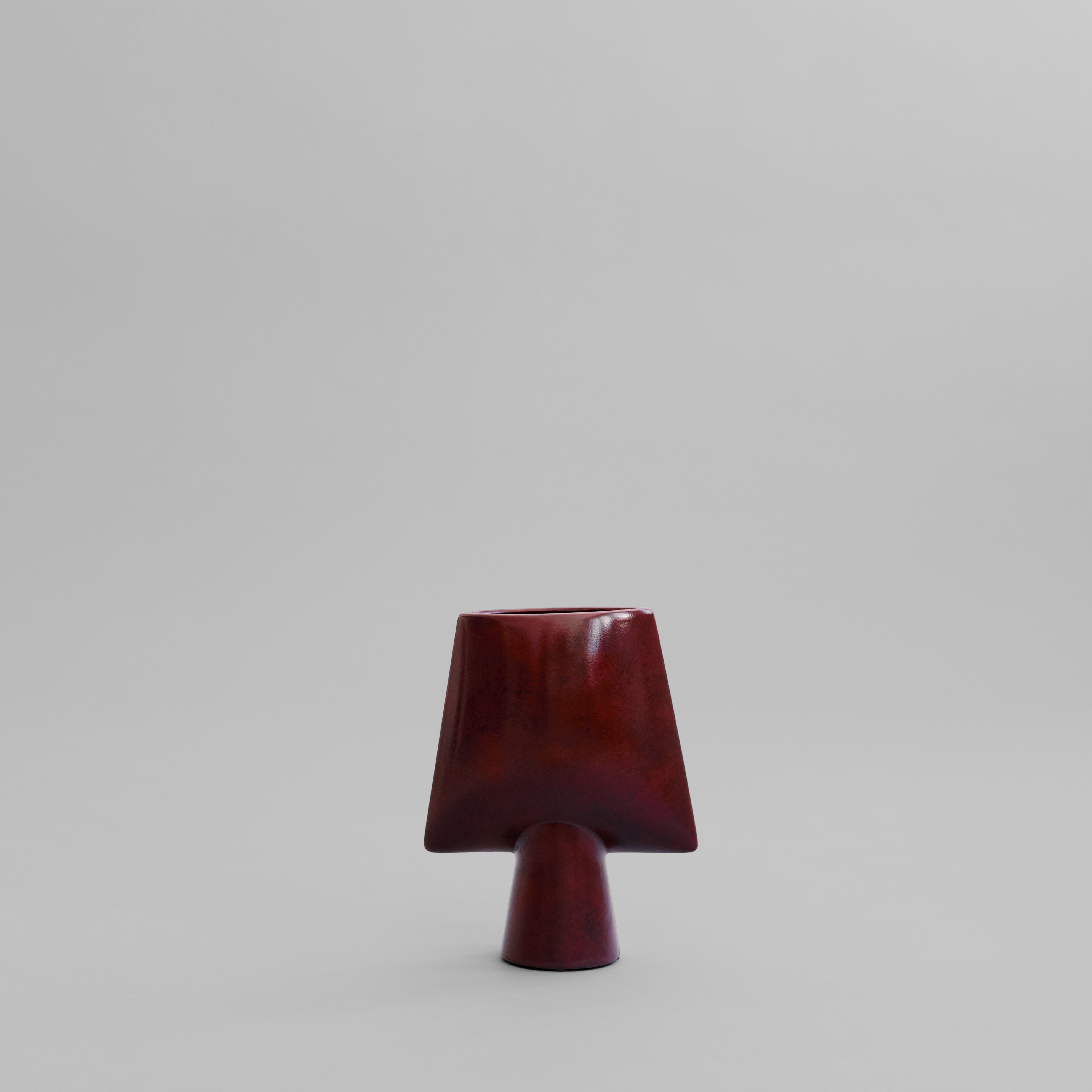 101 CPH Sphere Vase Square, Mini – Maroon