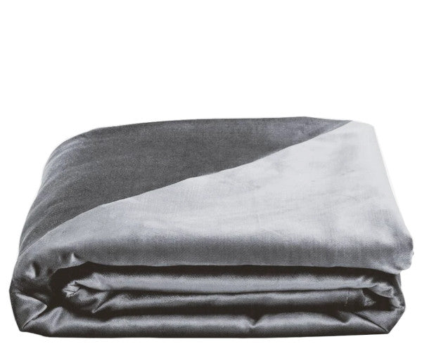 au maison sengetæppe velour silke - silke velour sengetæppe grå