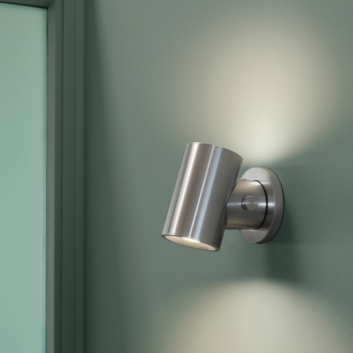 Muuto Beam Wall Lamp