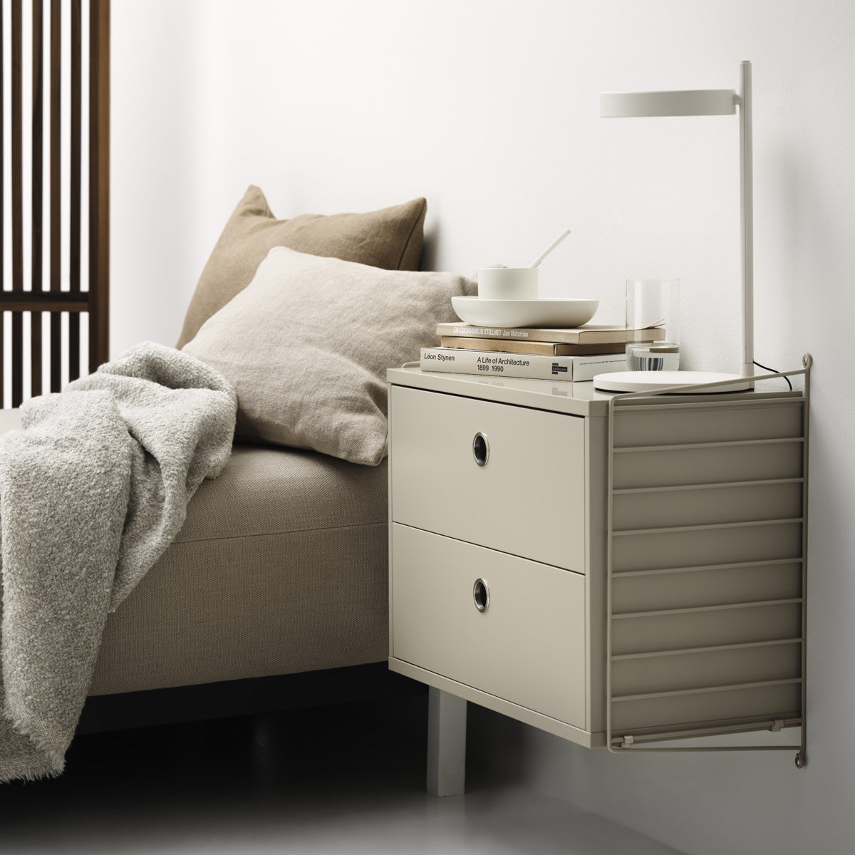 String Bedroom A - Beige