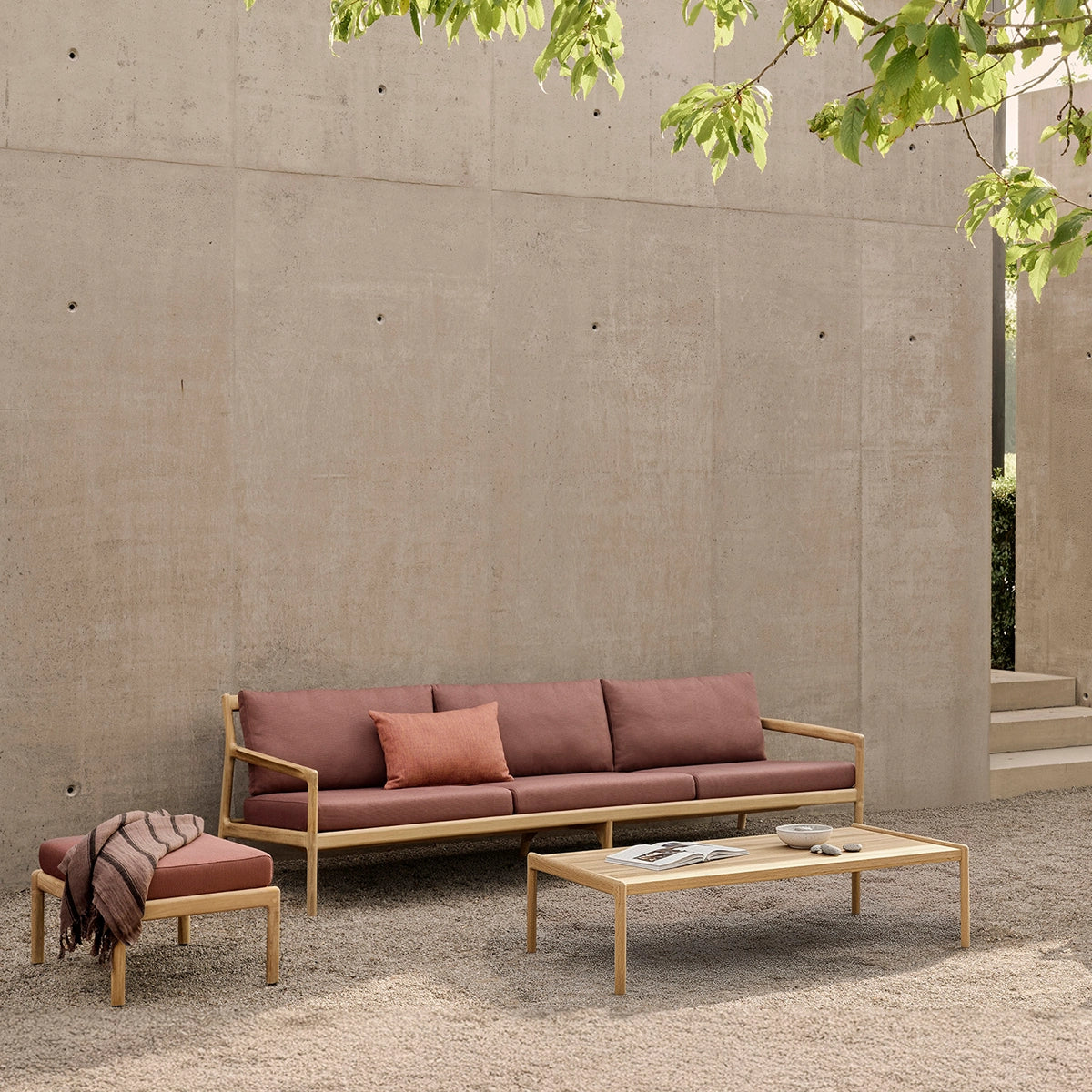 Ethnicraft Teak Jack Outdoor Sofa - 265cm - Burgundy