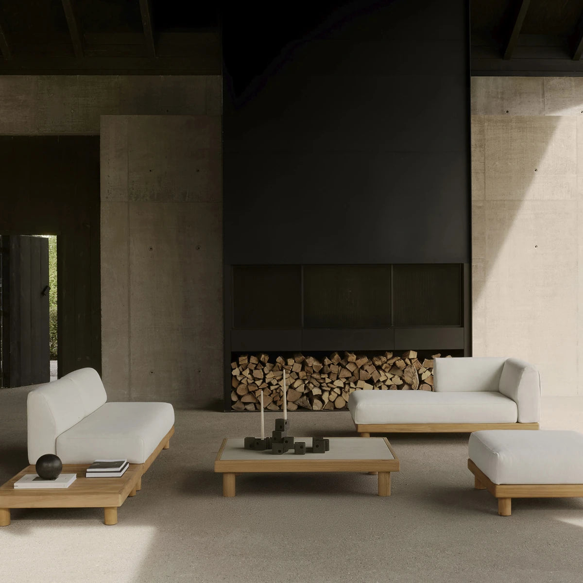 Ethnicraft Monocle Outdoor Modular Sofa Set 3 - 249x83cm.