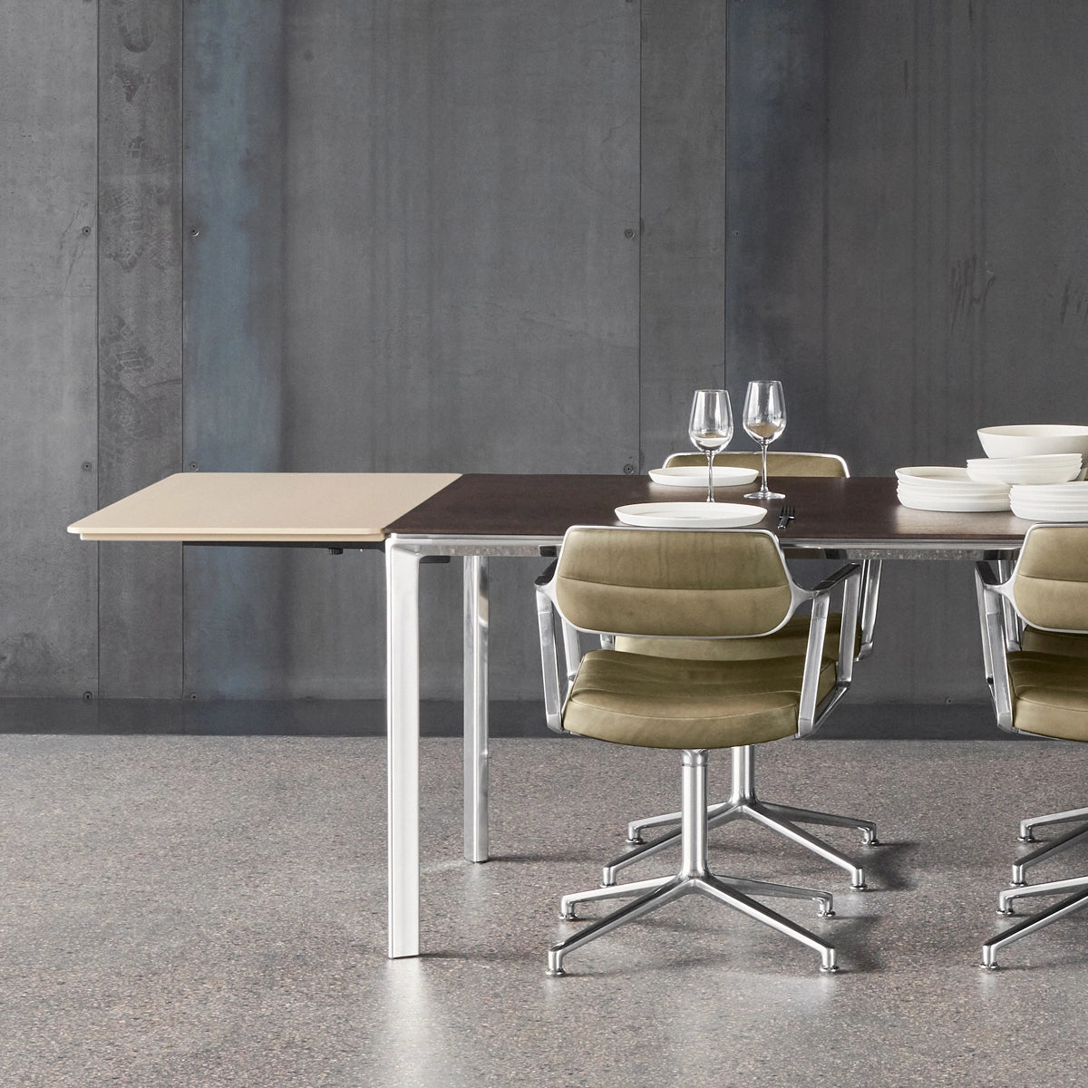 Vipp 434 Table - Dark Oak
