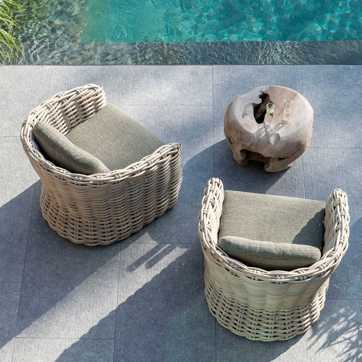 Gommaire Feline Easy Chair