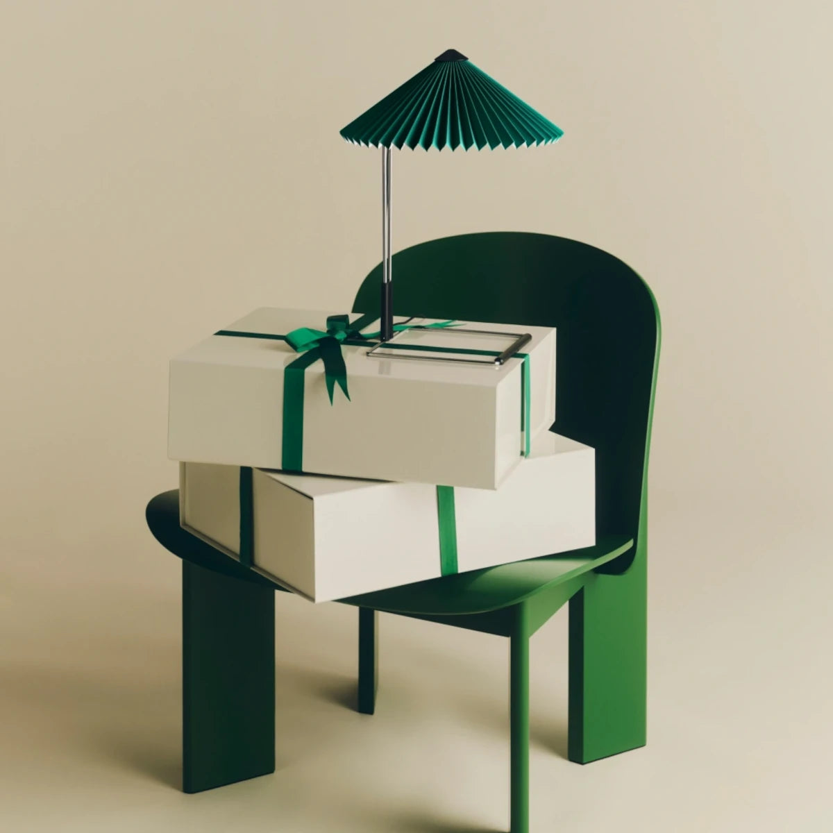 HAY Matin Bordlampe - Small - Green/Mirror