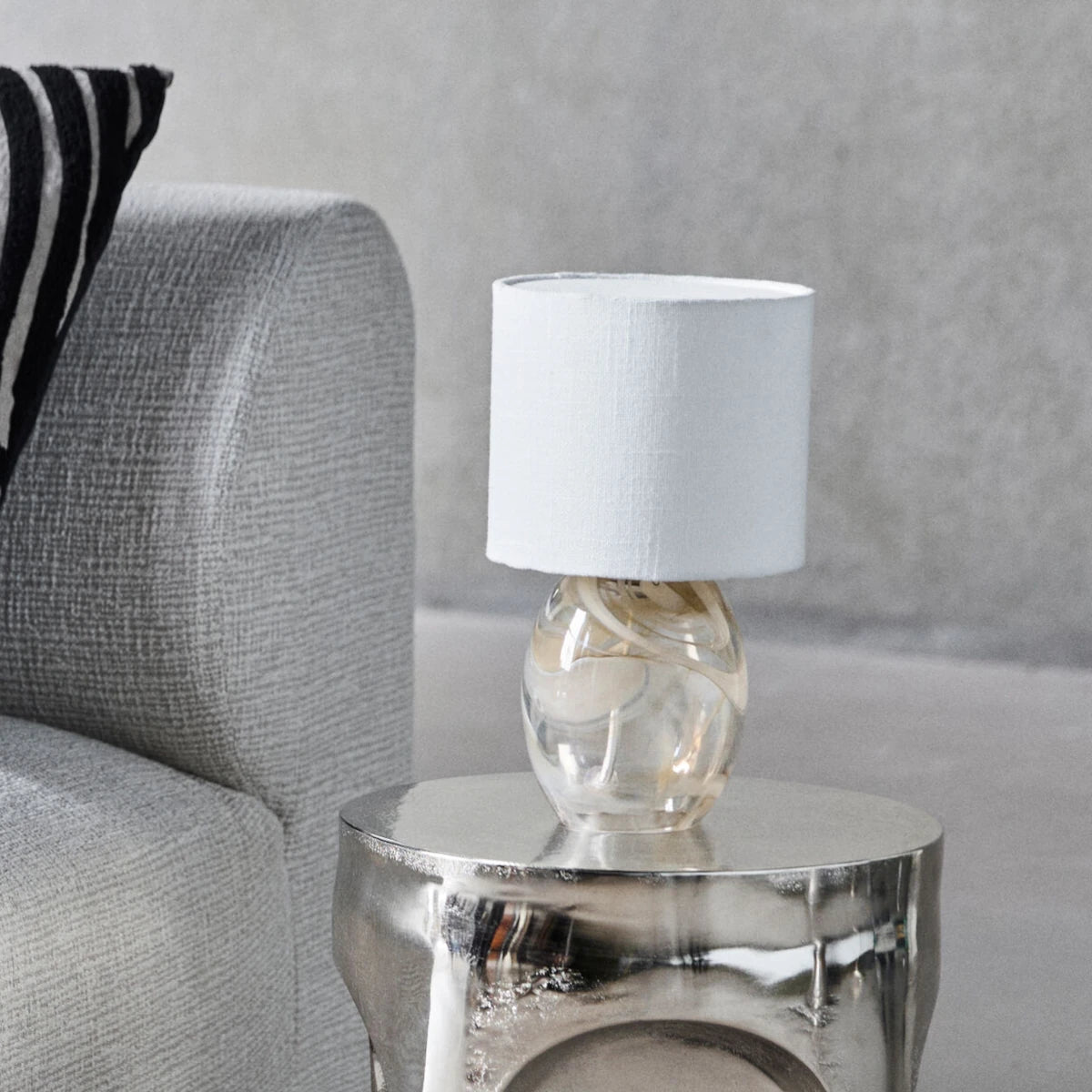House Doctor Hite bordlampe - ivory - 28