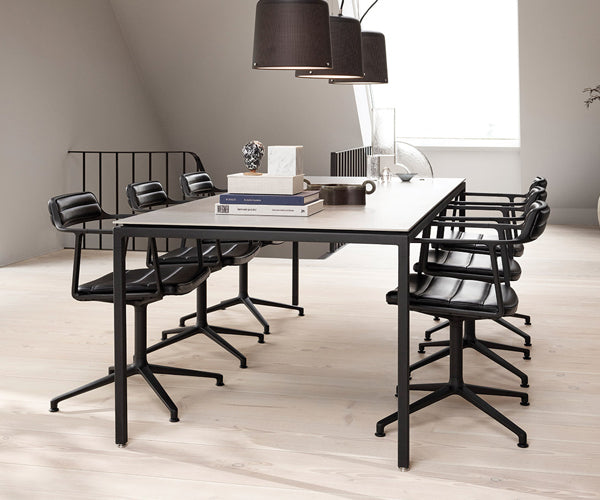 Vipp 972 Spisebord - 240x95cm. - Keramik
