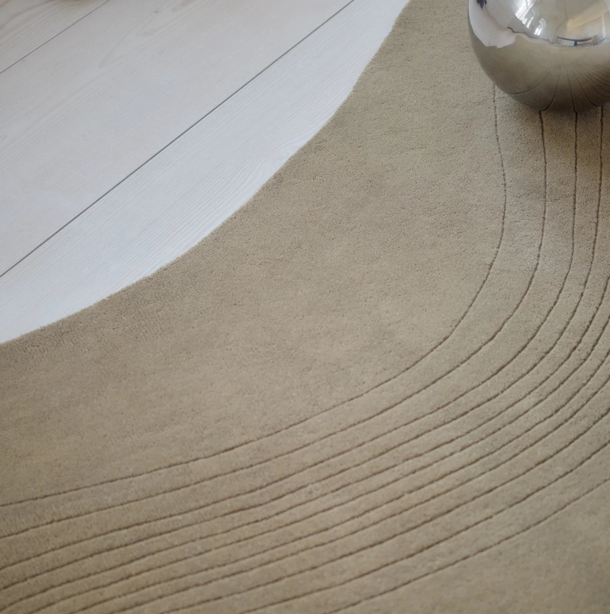 Linie Design Fluid Arc -225x300