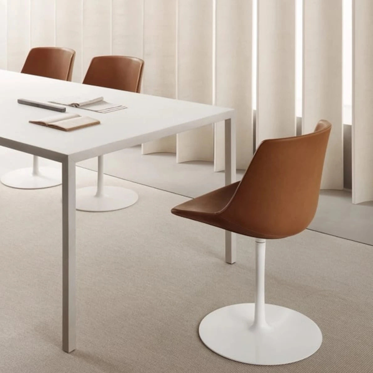 Mdf Italia Tense Table - White