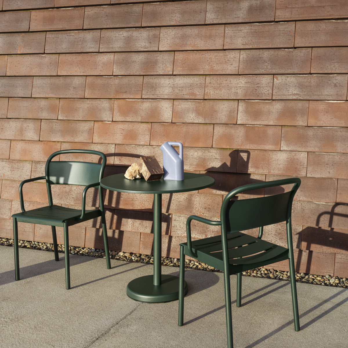 Muuto Linear Steel Cafe Table - Rundt