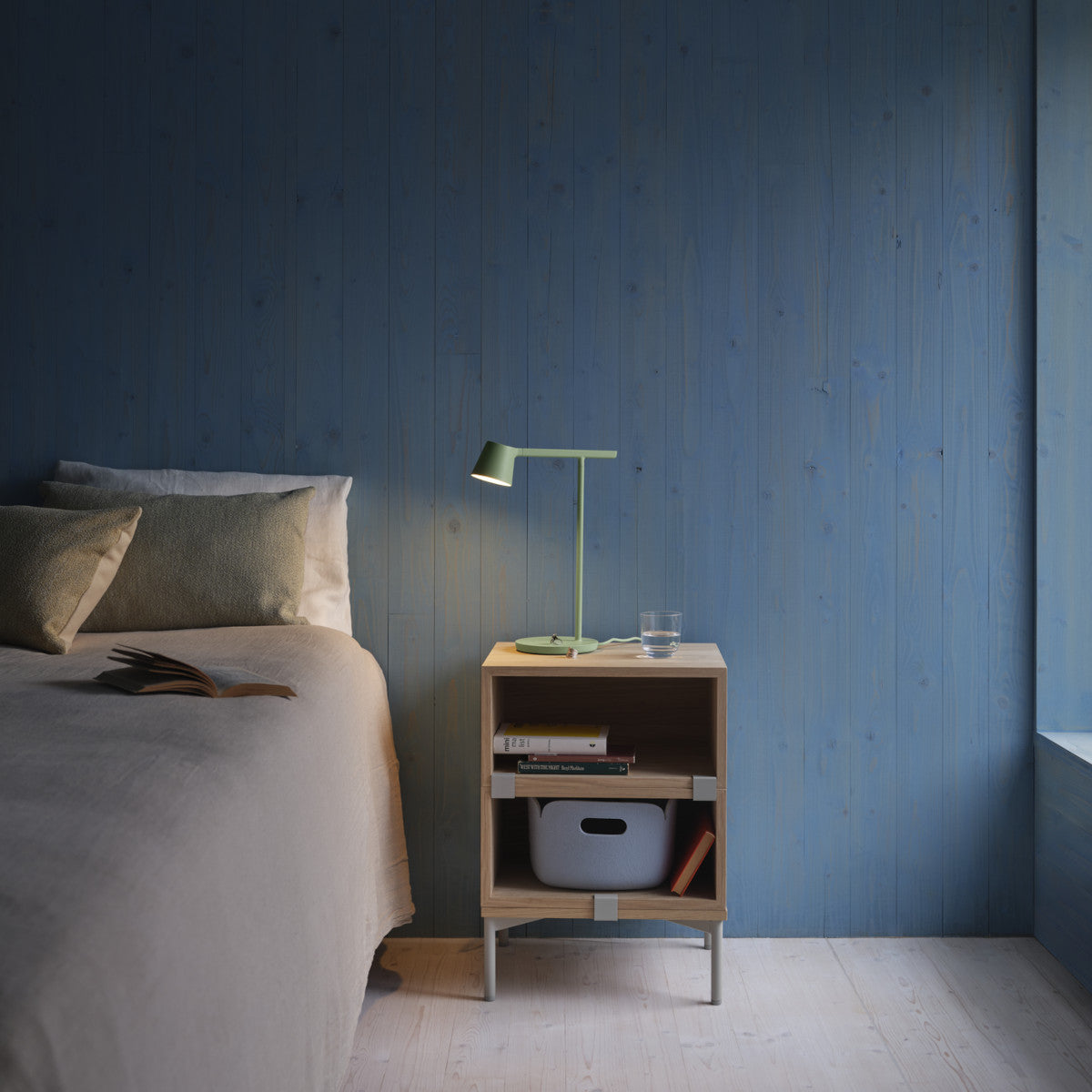 Muuto Stacked Bedside Table - Config 1