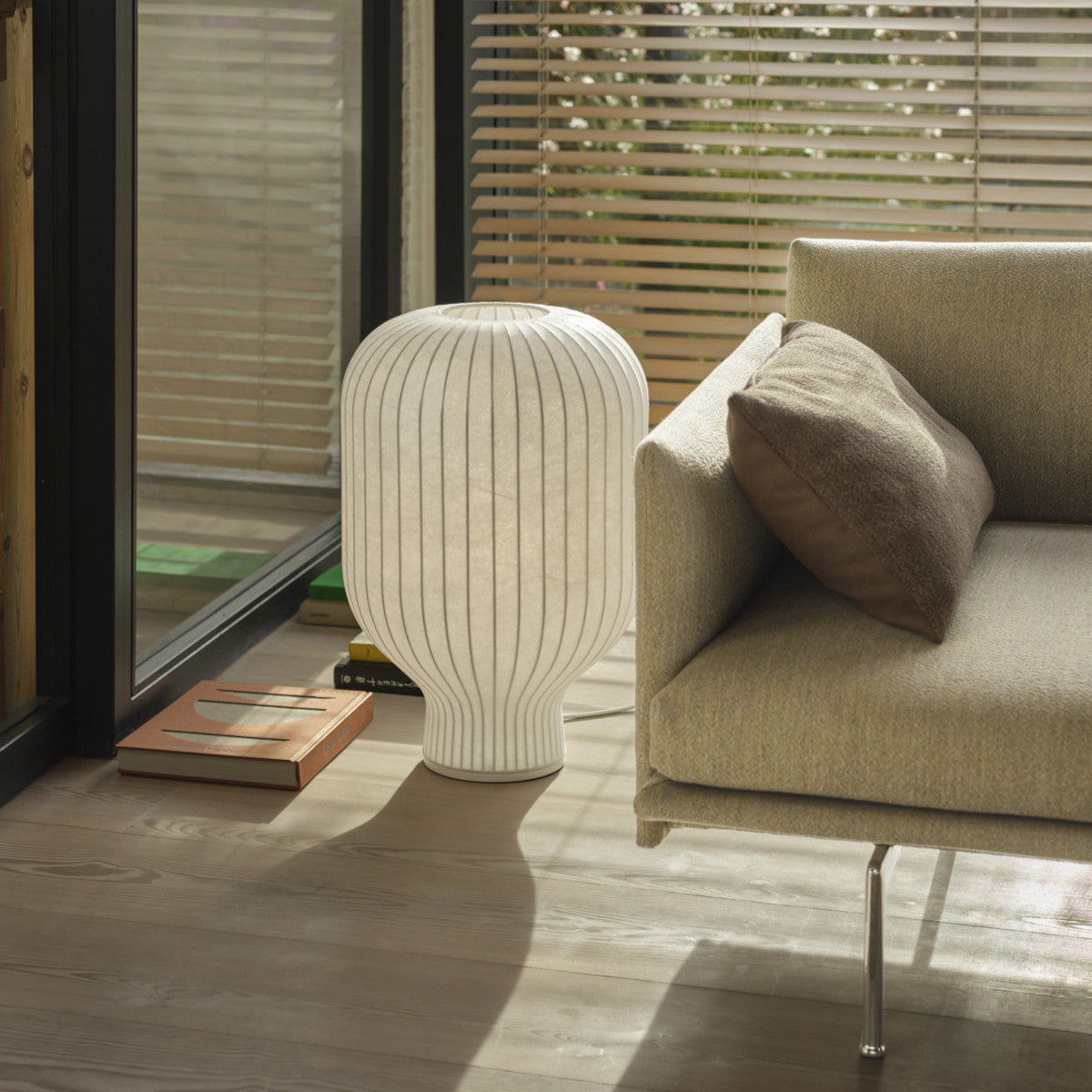 Muuto Strand Table Lamp - 59cm