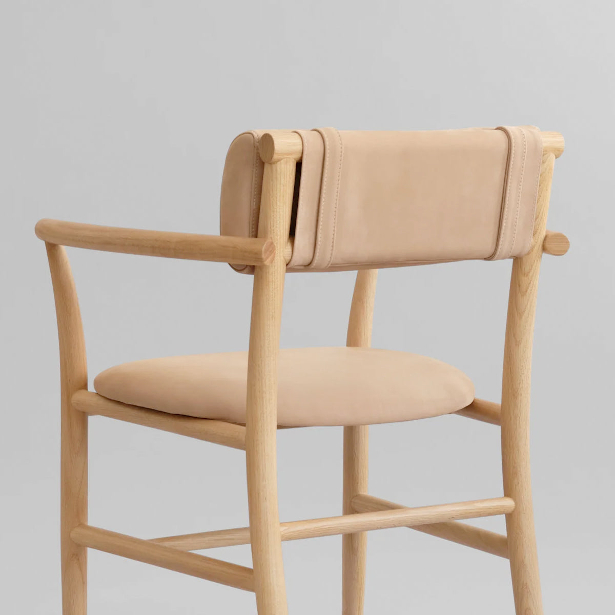 101 CPH Nama Dining Chair - Armrest - Nubuck