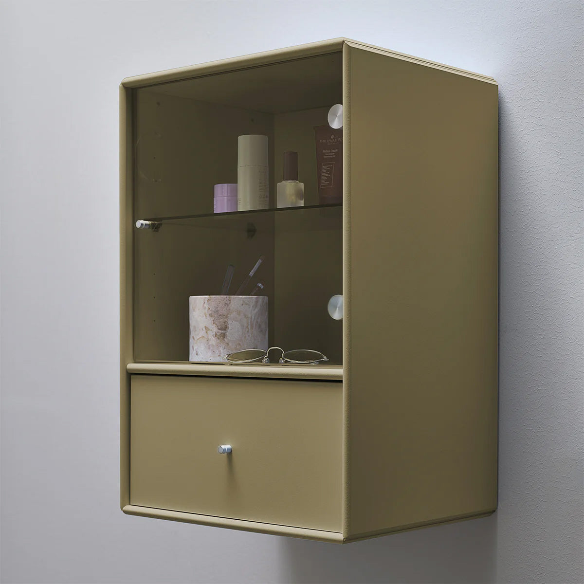 ByAulum Quadrant Sunrise Vitrineskab