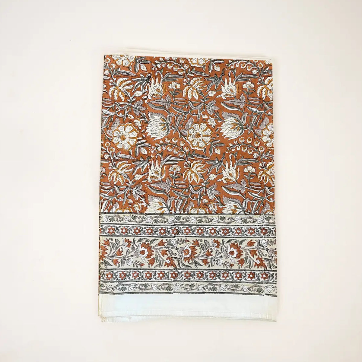 Olsson & Jensen Corinne dug - 150x300