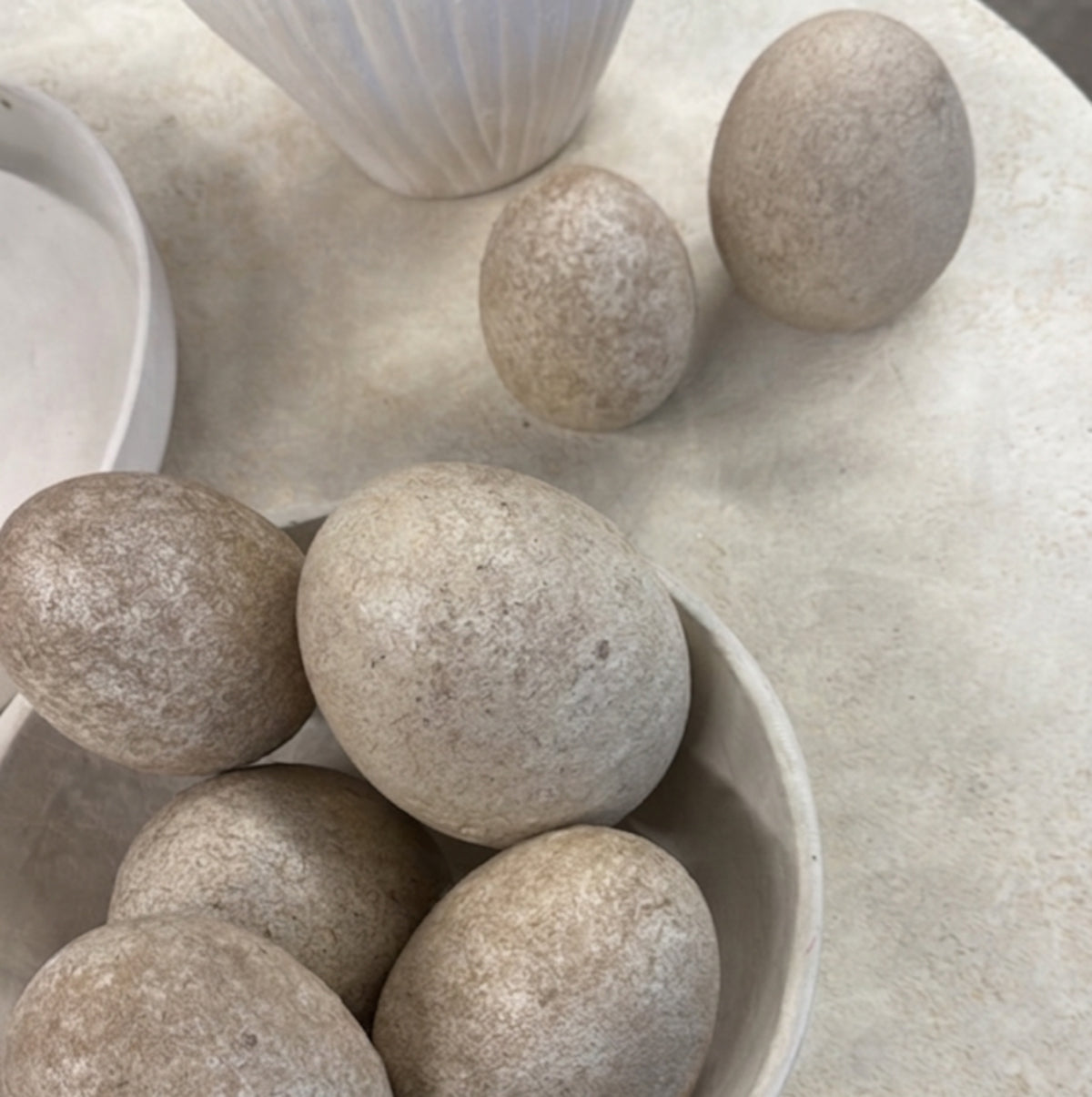 Påskeæg - beige keramik - 11x15