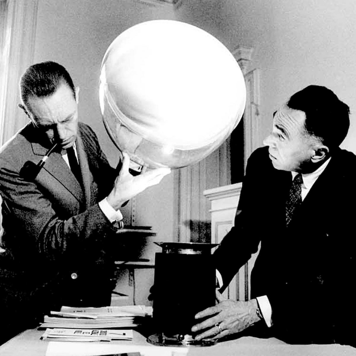 Flos Taccia Bordlampe - PMMA