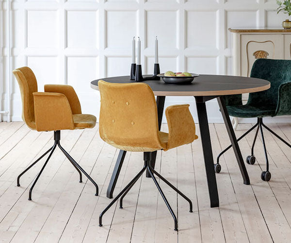 Bent Hansen Primum Armchair - Sort Drejestel - Eros Velour