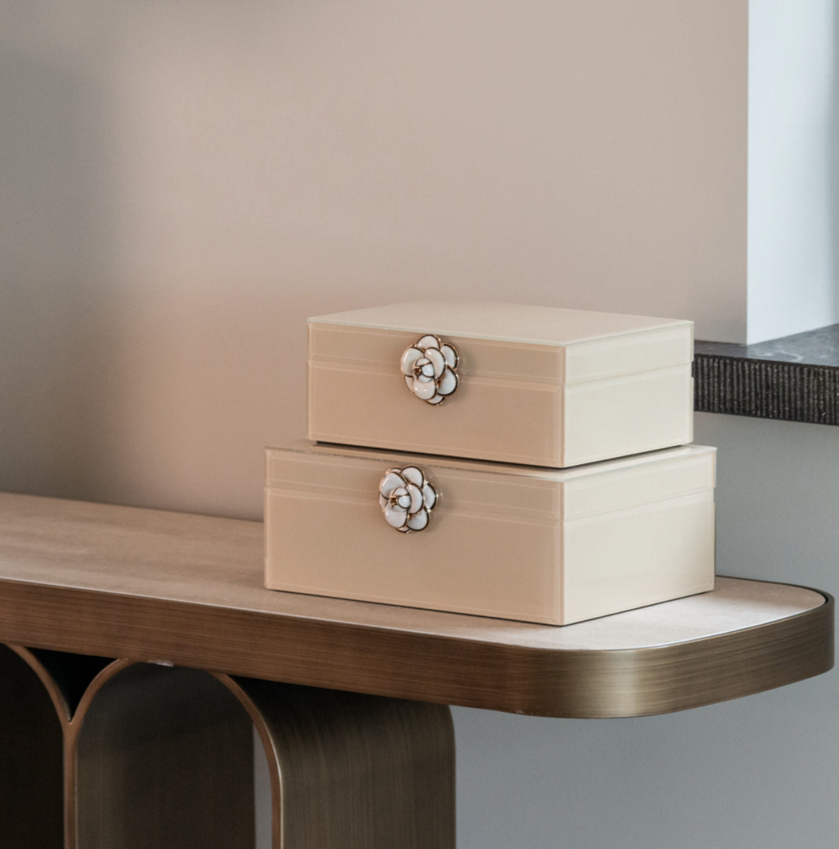 Richmond Interiors Abbey skrin - 22x17 - ivory