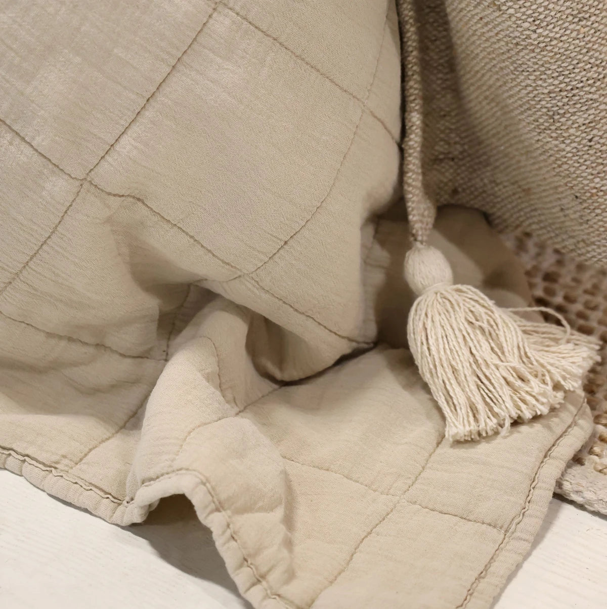 Chic Antique Vintage Quilt sengetæppe - hør - 240x240