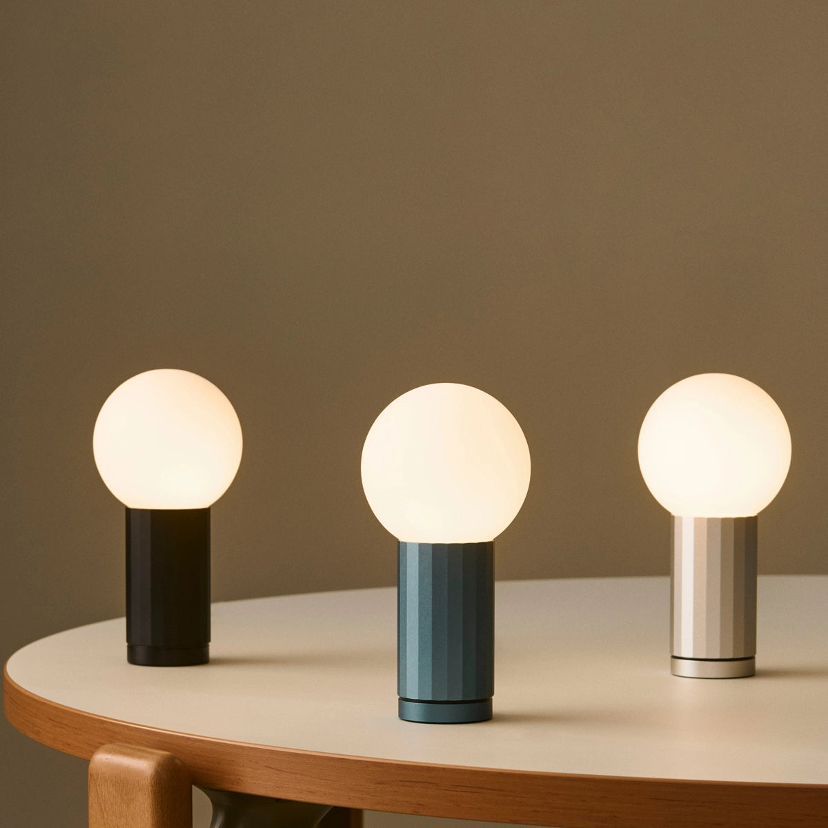 HAY Turn On Bordlampe